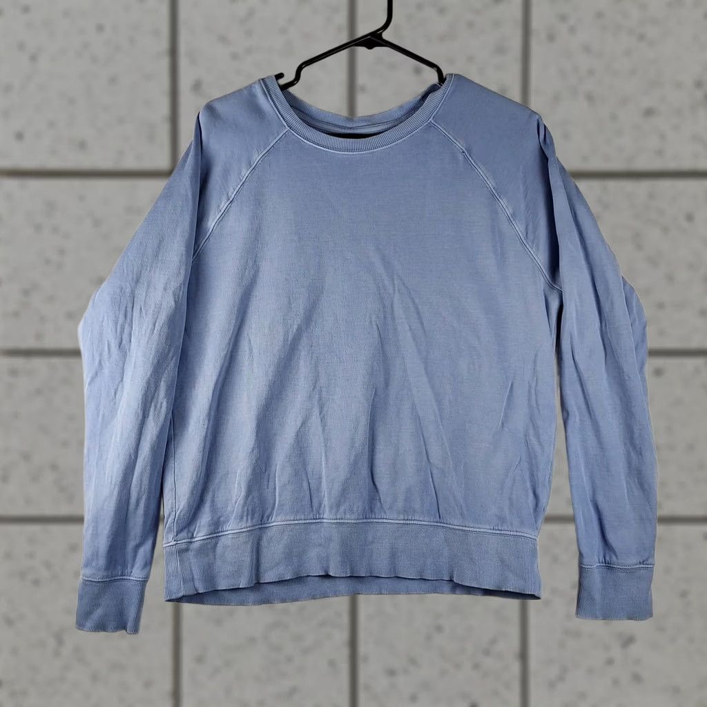 Athleta Athleta Women’s Lightweight Crewneck Sweatshirt Light Blue Pullover Size S Size S / US 4 / IT 40 - 1 Thumbnail