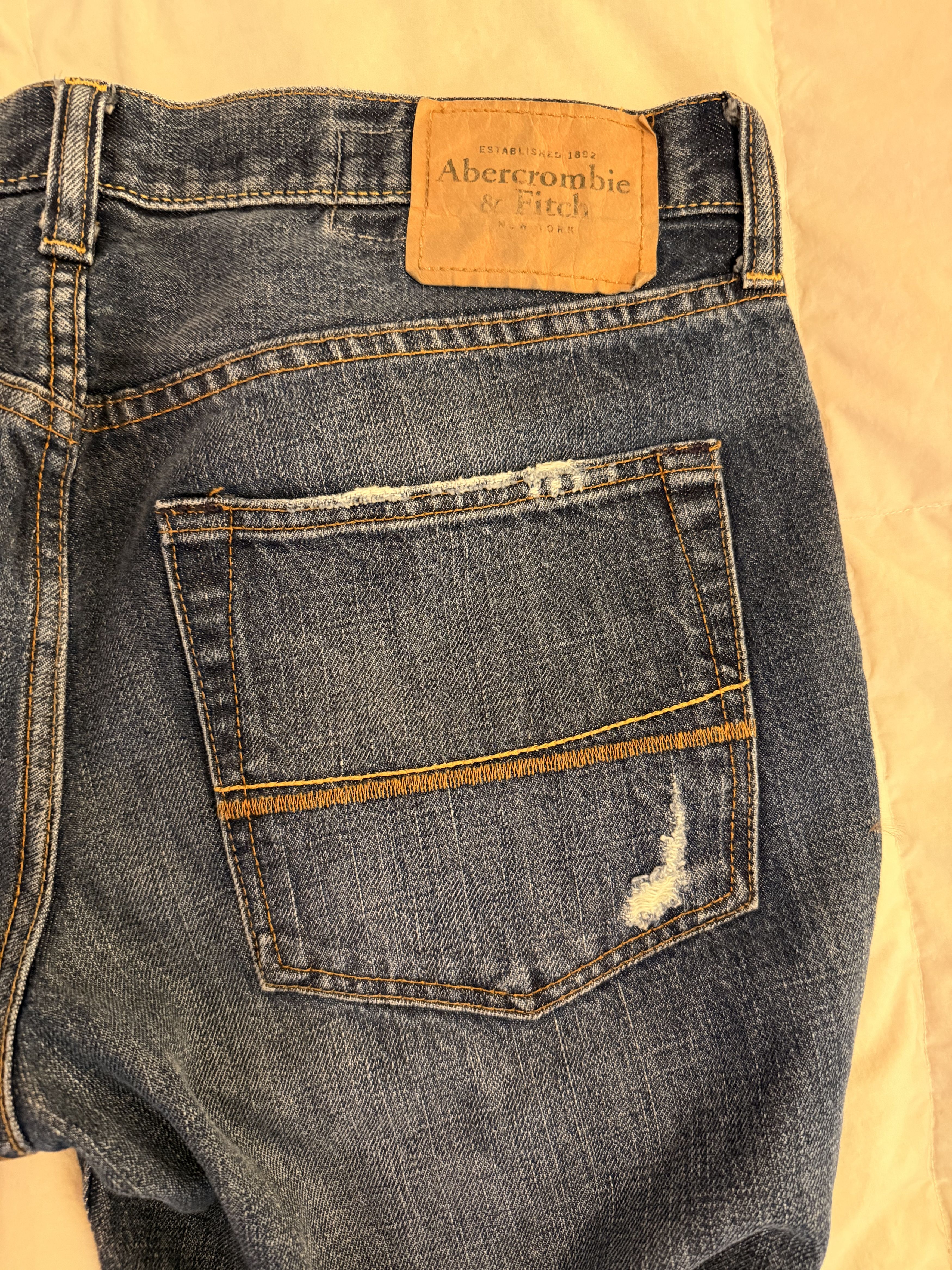 Abercrombie & Fitch Abercrombie & Fitch Low-rise Bootcut Denim Size US 32 / EU 48 - 9 Thumbnail