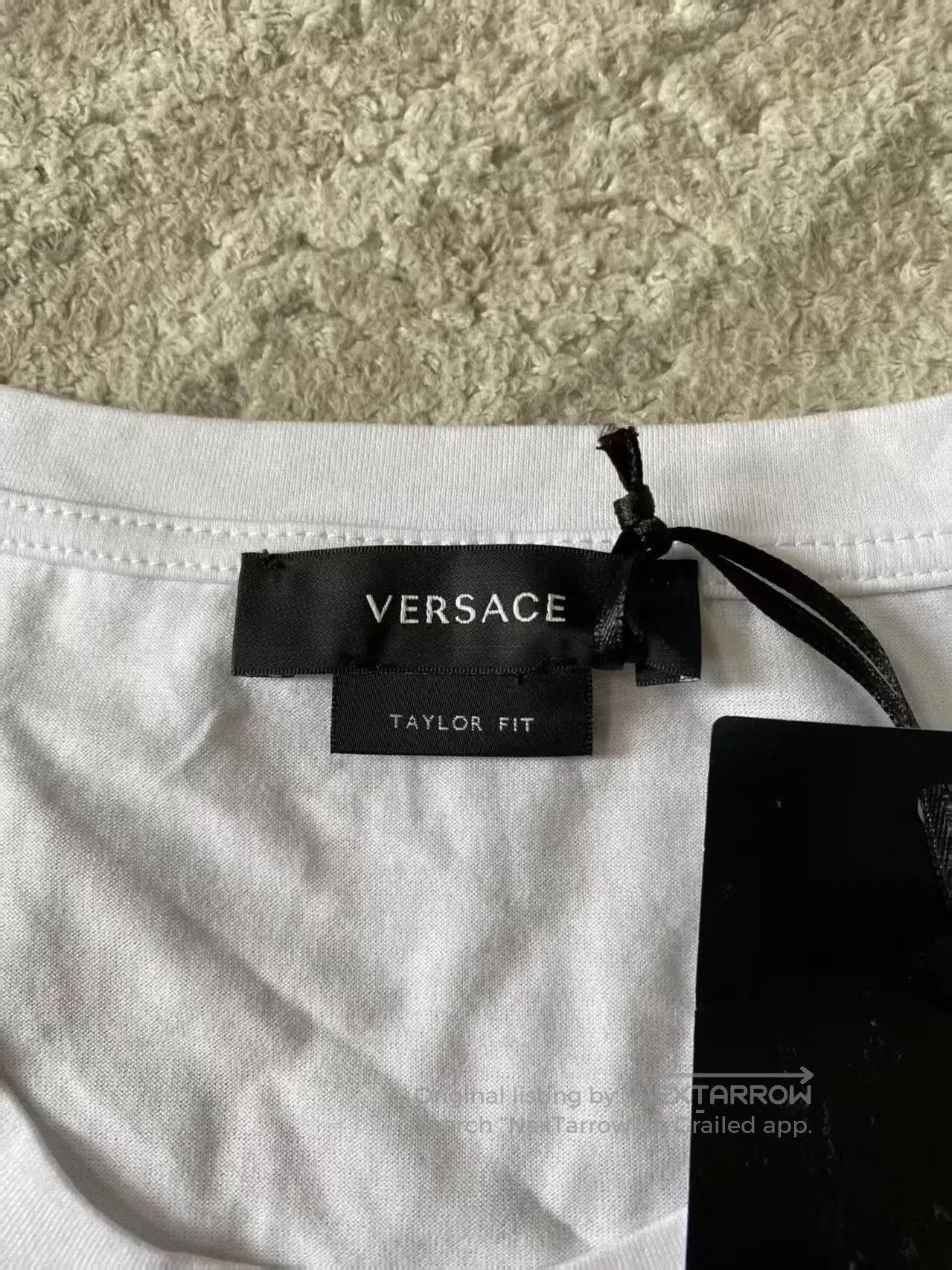 Versace Versace Crew Neck Printed T-Shirt. Size US XL / EU 56 / 4 - 3 Thumbnail