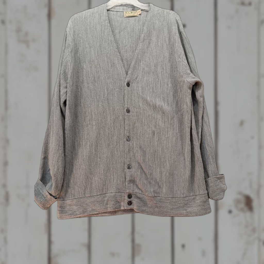 Vintage VINTAGE L.L. Bean Cardigan Sweater Mens L Gray Knit V-Neck 80s 90s USA Grampa Core Button Size US L / EU 52-54 / 3 - 1 Thumbnail