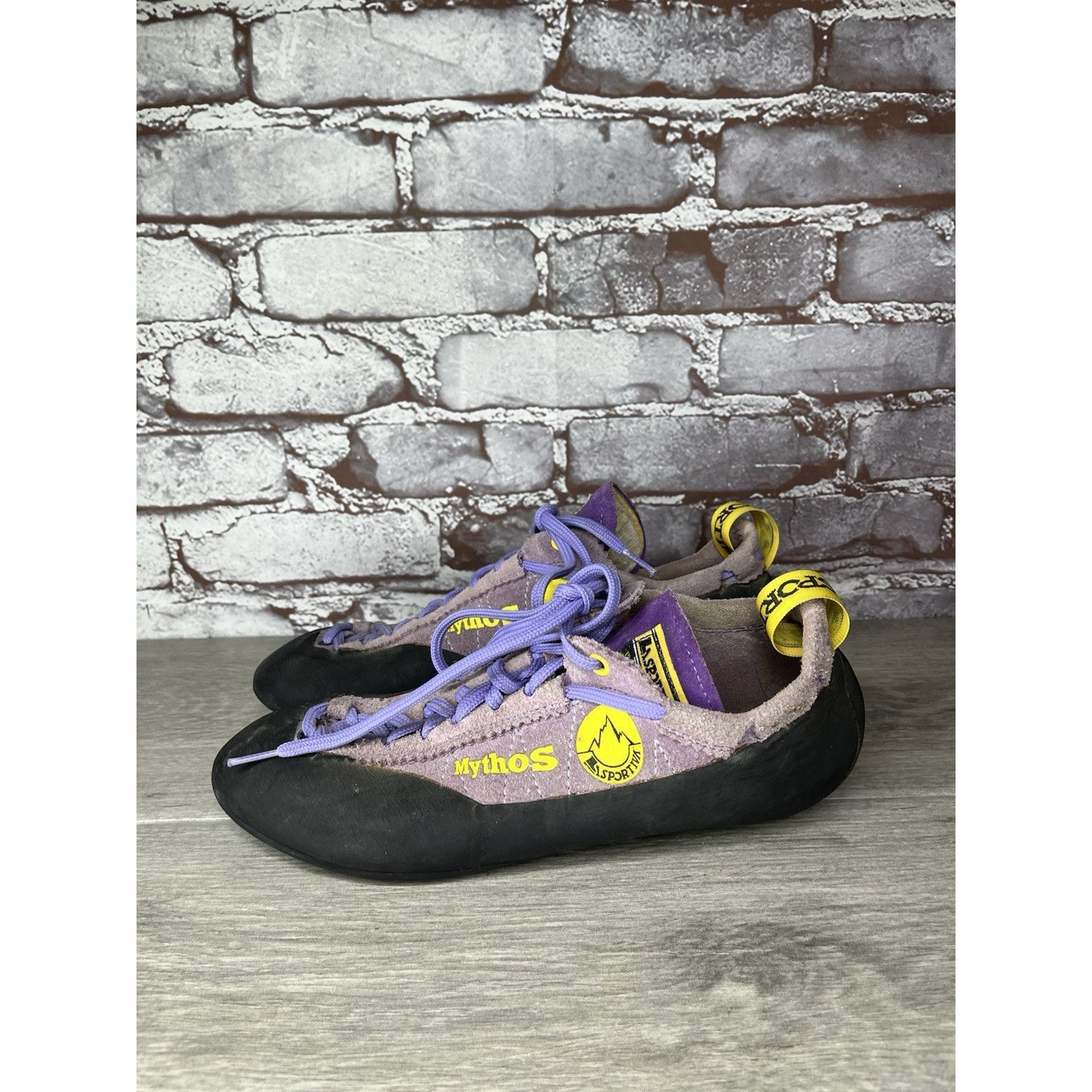La Sportiva La Sportiva Mythos Climbing Shoes Purple Rock Climb Sneakers Size US 9 / EU 42 - 18 Thumbnail