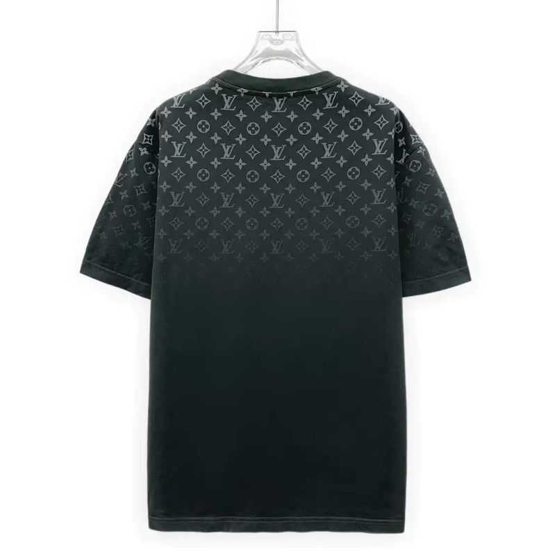 Louis Vuitton Louis Vuitton Green Cotton Men's T-Shirt XL 0089 Size US XL / EU 56 / 4 - 1 Thumbnail