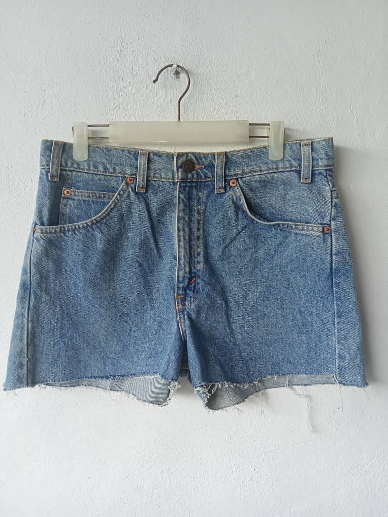 Levi's Vintage Clothing Vintage 90s Levis Distressed Cut Off Jeans Size 31" - 1 Thumbnail