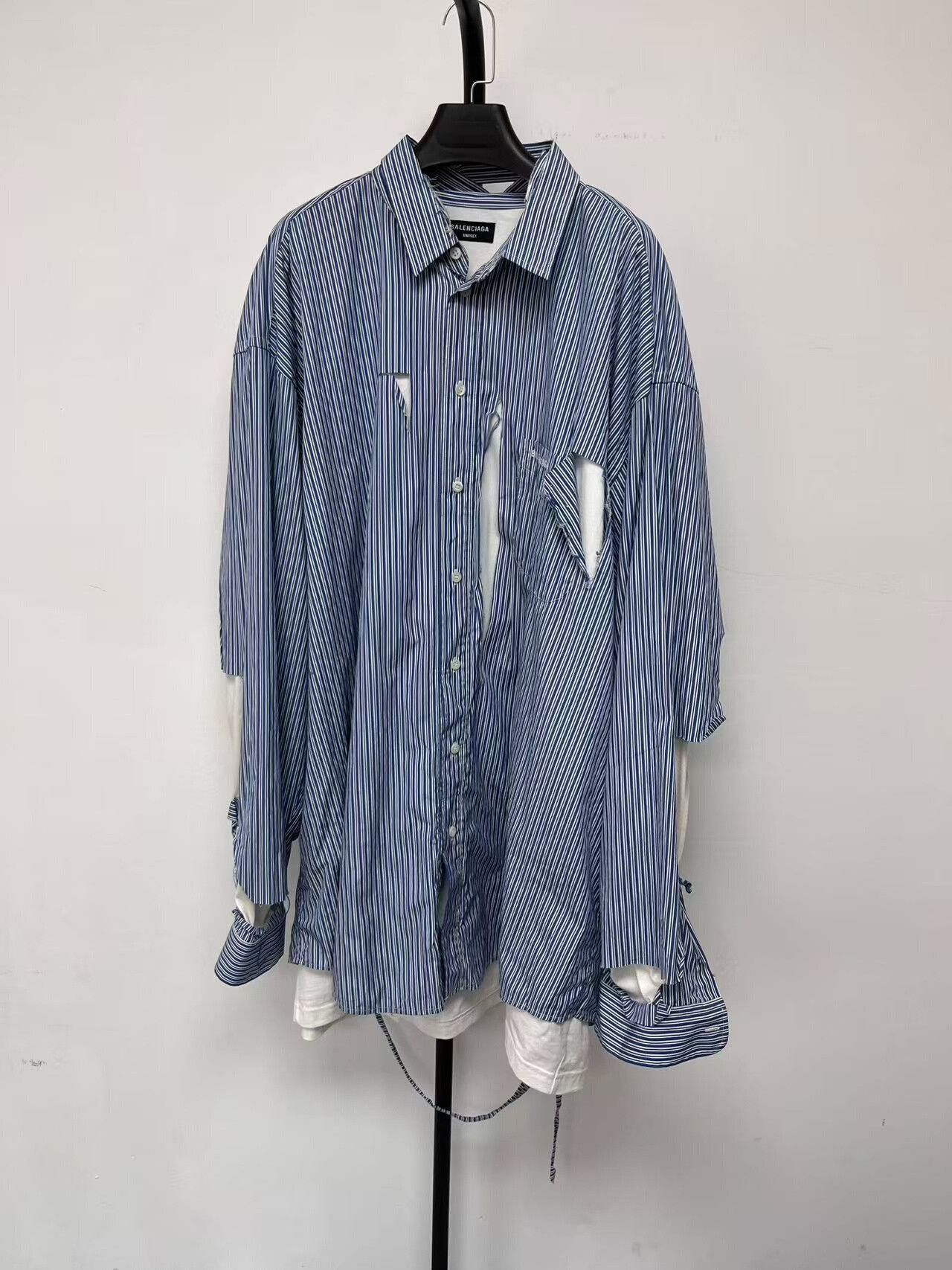 Balenciaga balenciaga blue striped distressed shirt Size M / US 6-8 / IT 42-44 - 1 Thumbnail