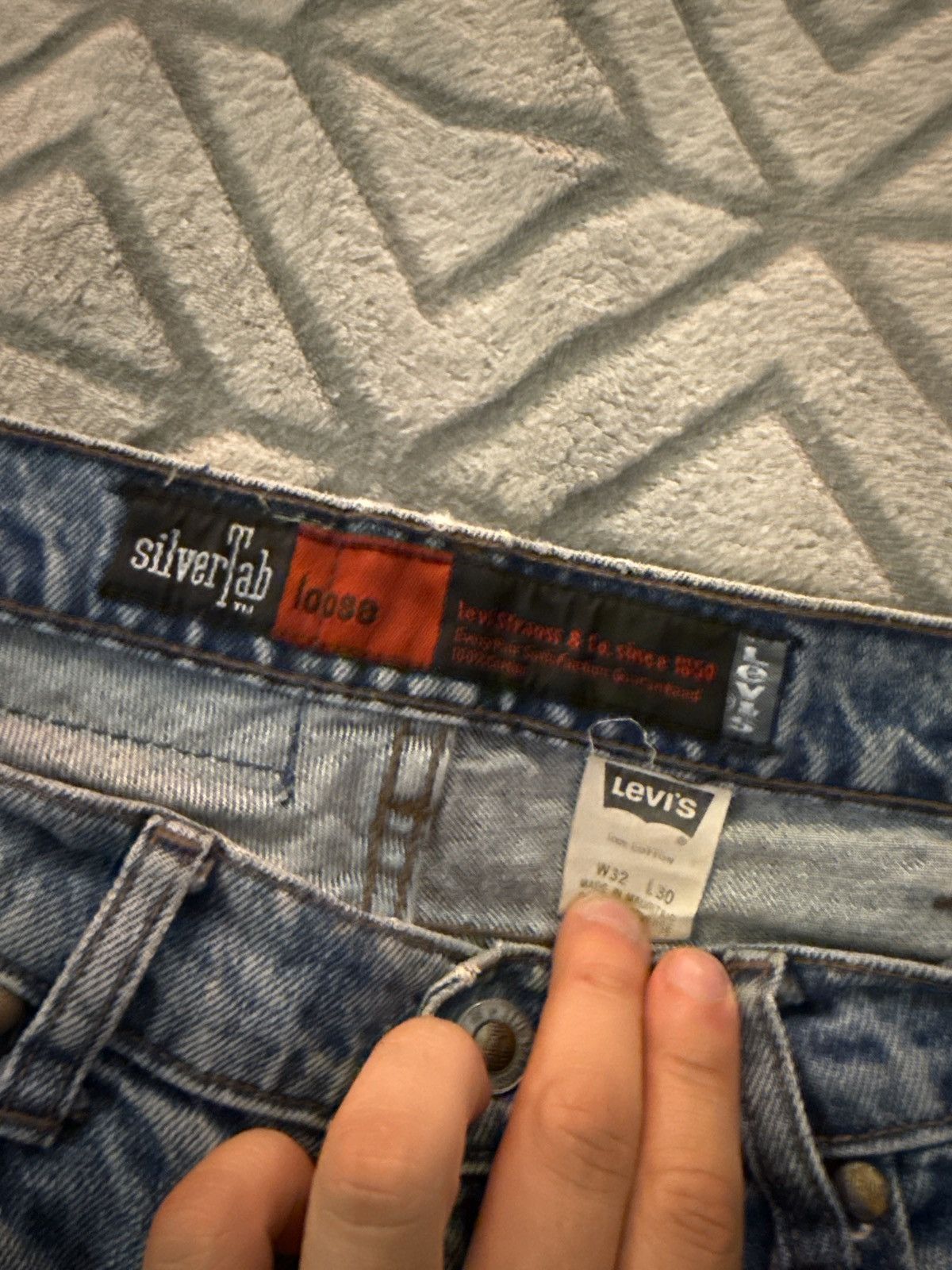 Levi's × Vintage Vintage 90s Levi’s SilverTab Size US 32 / EU 48 - 3 Thumbnail