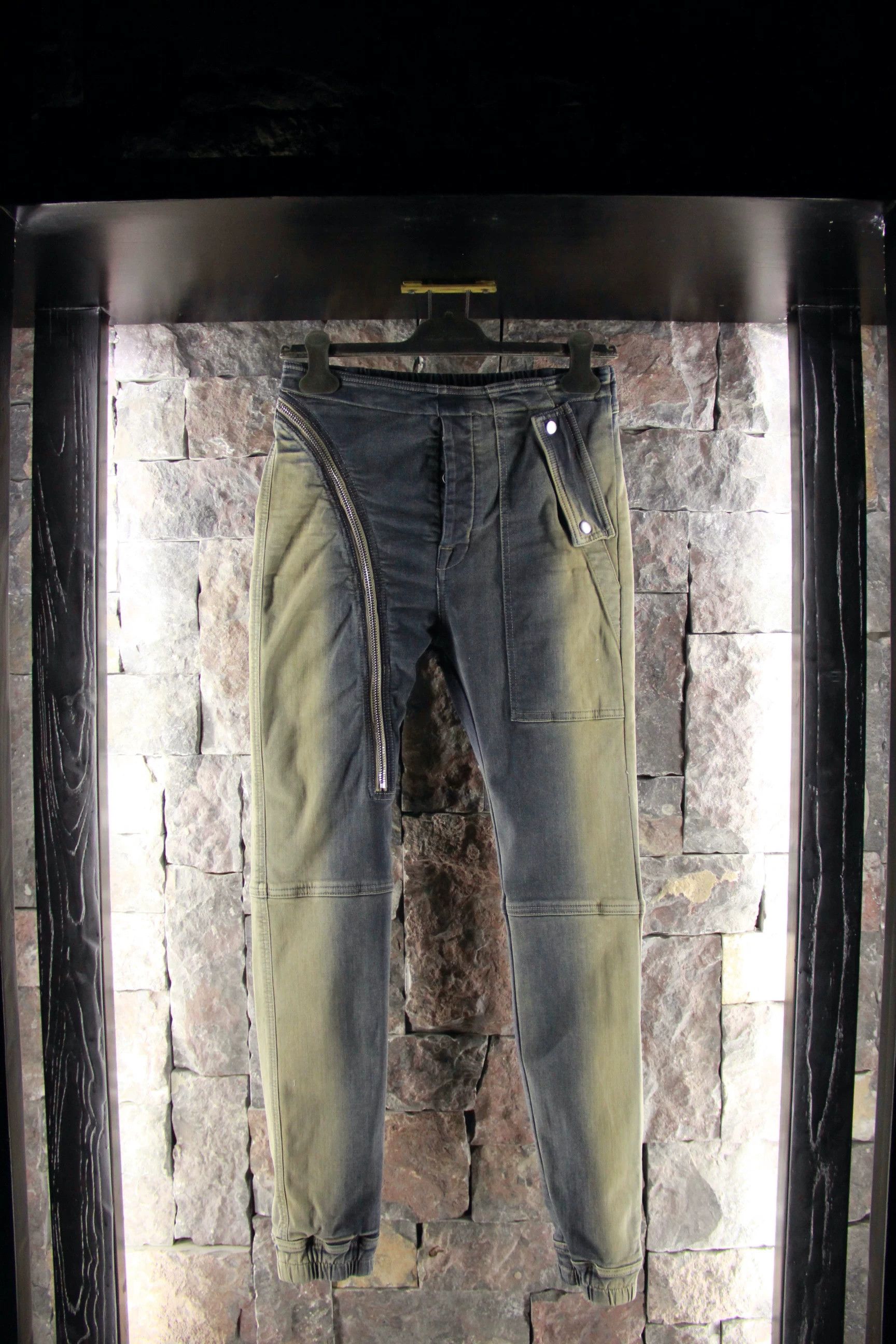 Rick Owens Rick Owens Blue Casual Pants Men 30 Size US 30 / EU 46 - 1 Thumbnail
