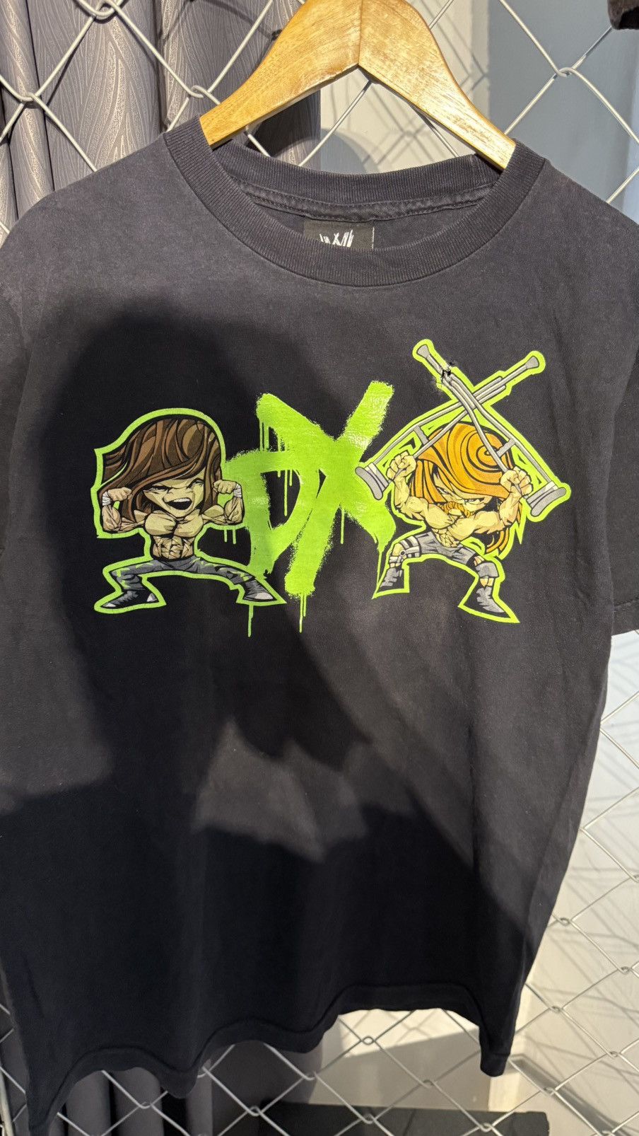 Vintage DISTRESS VINTAGE 2007 WWE DEGENERATION X WRESTLING TSHIRT Size US M / EU 48-50 / 2 - 3 Thumbnail