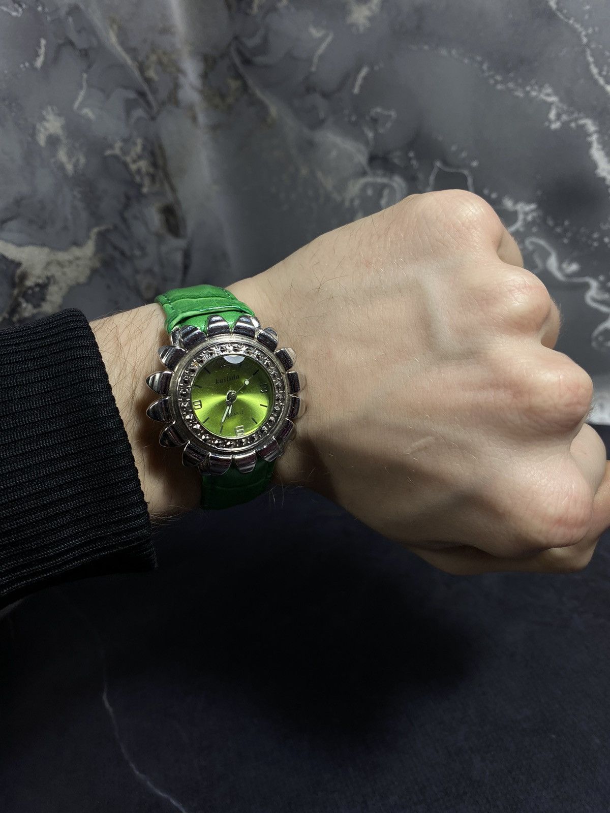 Hysteric Glamour Vintage 00s Classic Wristwatch | Retro Aesthetic Size ONE SIZE - 6 Thumbnail