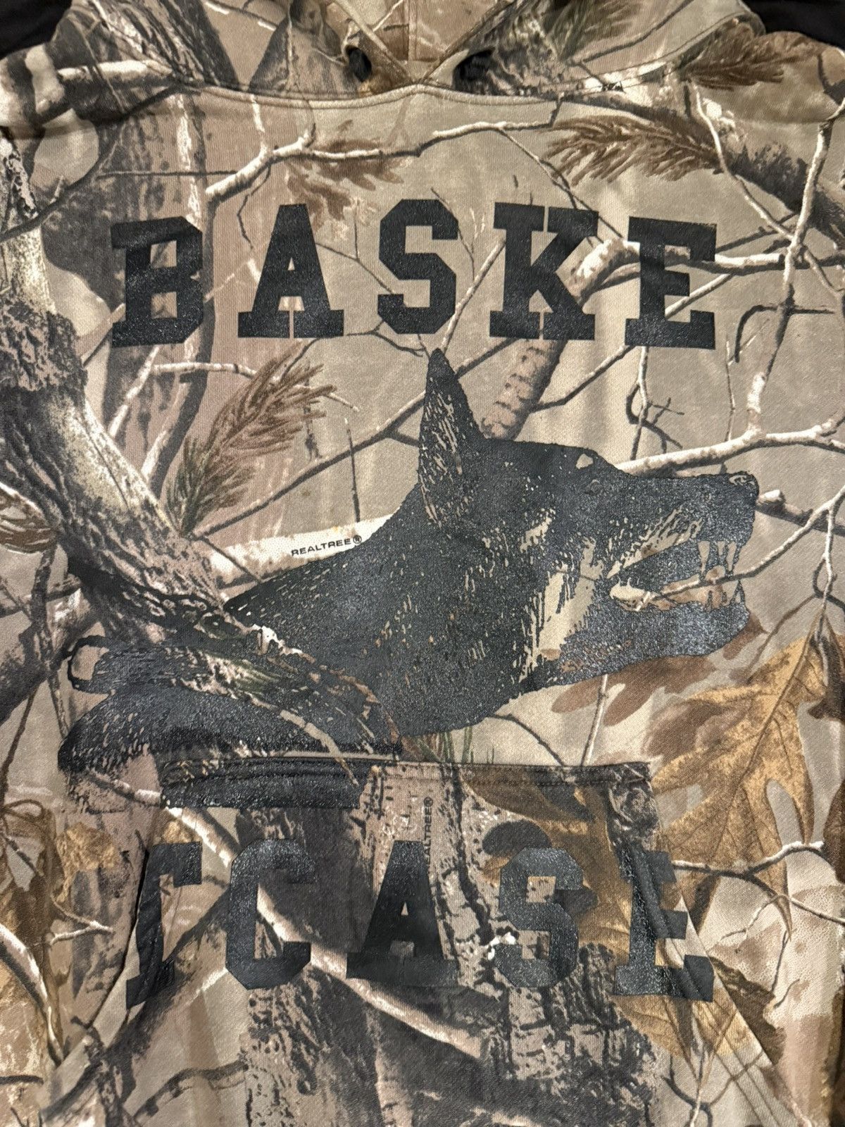 basketcase gallery 1 of 1 Basketcase Gallery Realtree Hoodie Size US M / EU 48-50 / 2 - 2 Thumbnail