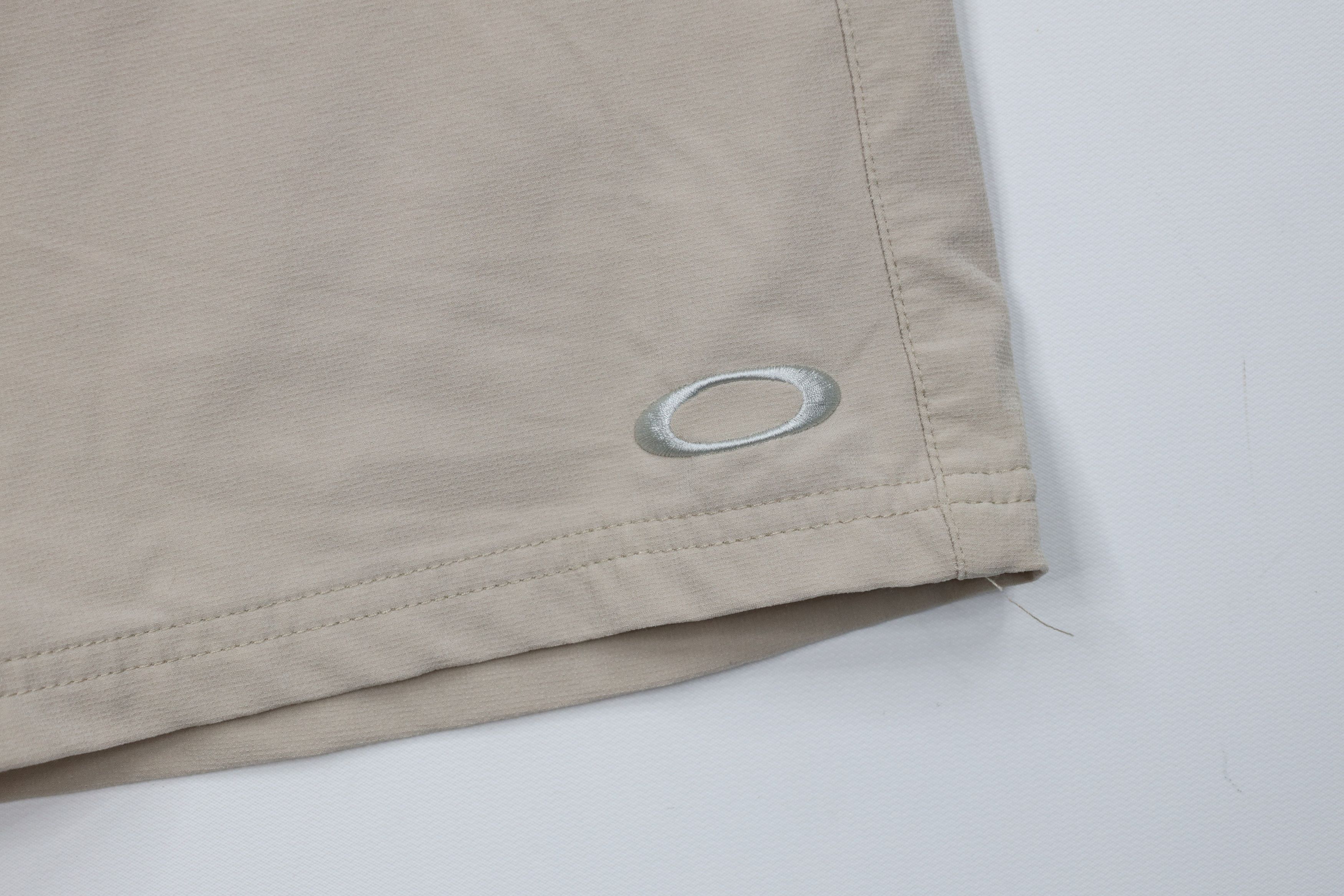 Oakley Vintage Oakley Logo Stretch Golf Golfing Shorts Beige Khaki Size US 30 / EU 46 - 5 Thumbnail