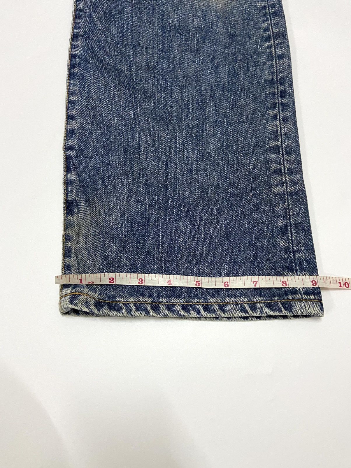 Wrangler VINTAGE WRANGLER BLUE BELLS DISTRESSED JEANS Size US 31 - 17 Thumbnail