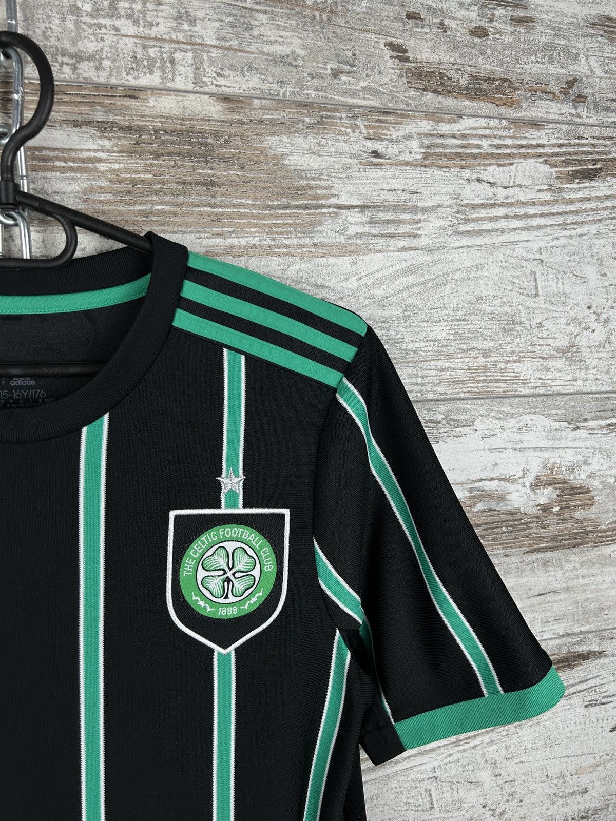 Adidas × Vintage Mens Vintage Adidas FC Celtic T-shirt soccer jersey tee y2k Size US S / EU 44-46 / 1 - 2 Thumbnail
