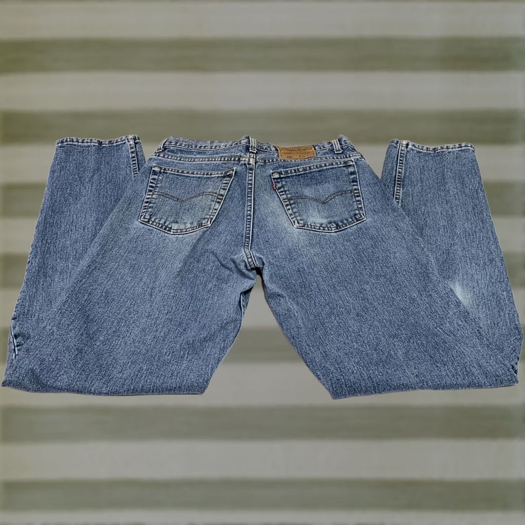 Levi's VINTAGE Levi's 550 Jeans Distressed Faded USA 34x33 Relaxed Fit Denim Blue Mens Jeans Size US 34 / EU 50 - 1 Thumbnail