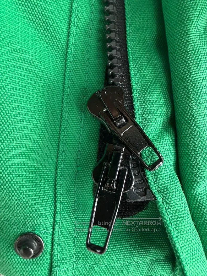 Balenciaga Balenciaga Classic Green Windbreaker Jacket Size XS / US 0-2 / IT 36-38 - 6 Thumbnail