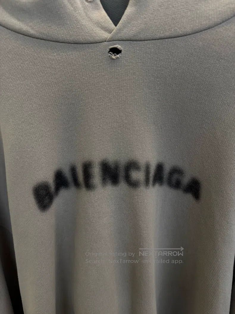 Balenciaga Balenciaga Logo Letter Printed Hooded Sweatshirt Men's Gre Size US XXS / EU 40 - 2 Thumbnail