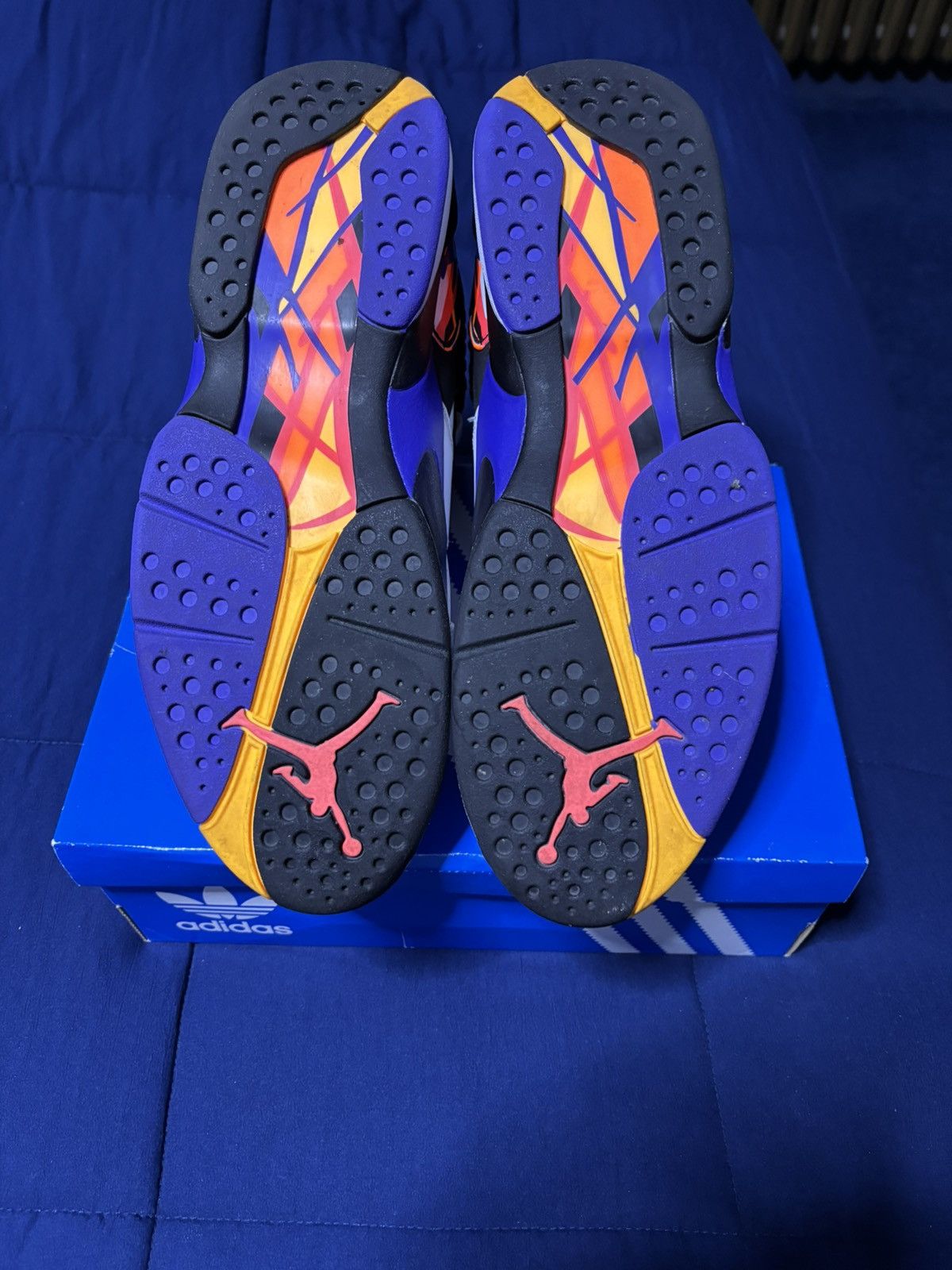 Jordan Brand Air Jordan 8 Three-Peat 2015 Size 13 Size US 13 / EU 46 - 6 Thumbnail