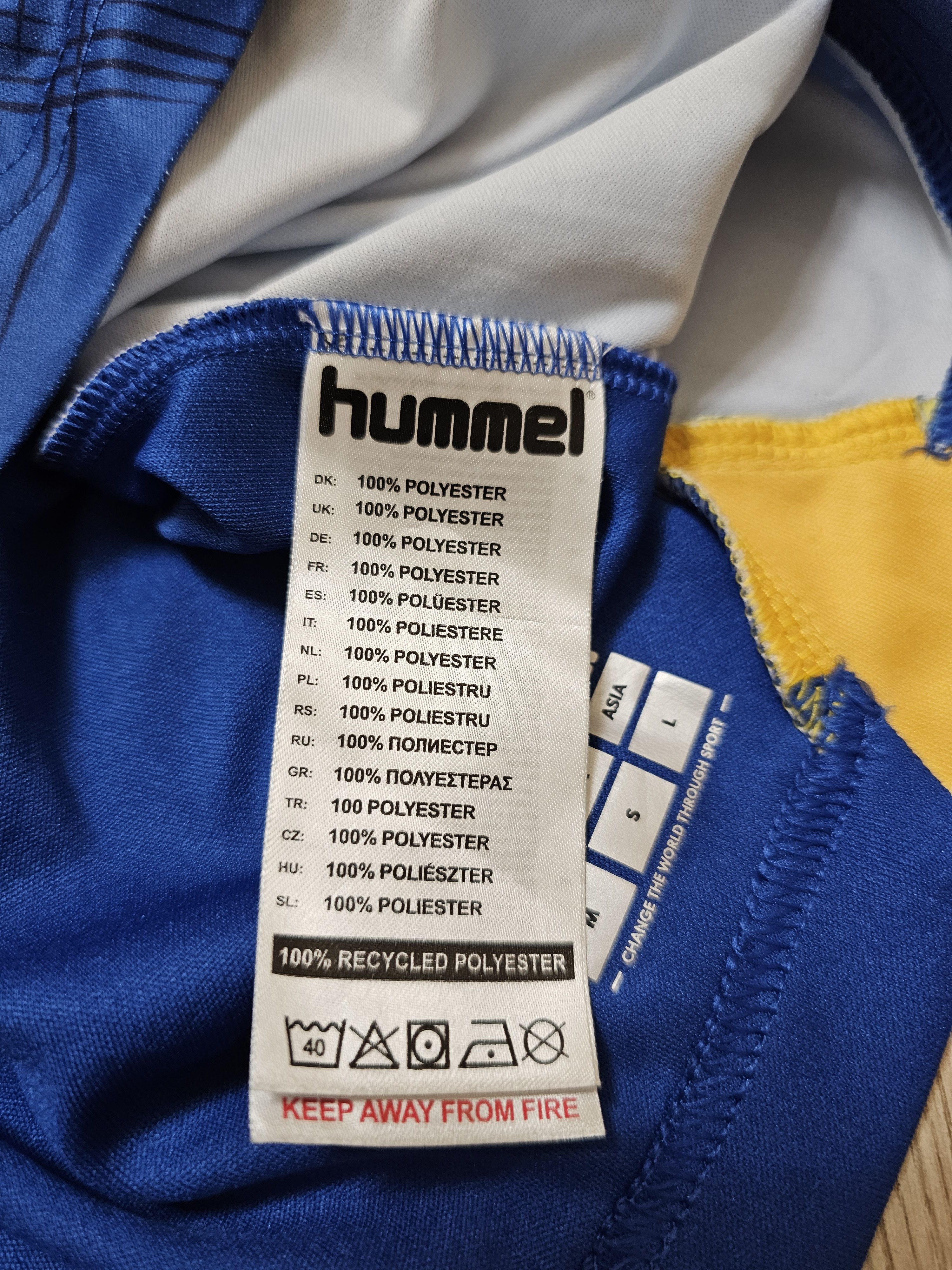 Hummel HASHTAG UNITED 2020 2021 FOOTBALL ENGLAND SOCCER JERSEY Size US M / EU 48-50 / 2 - 8 Thumbnail