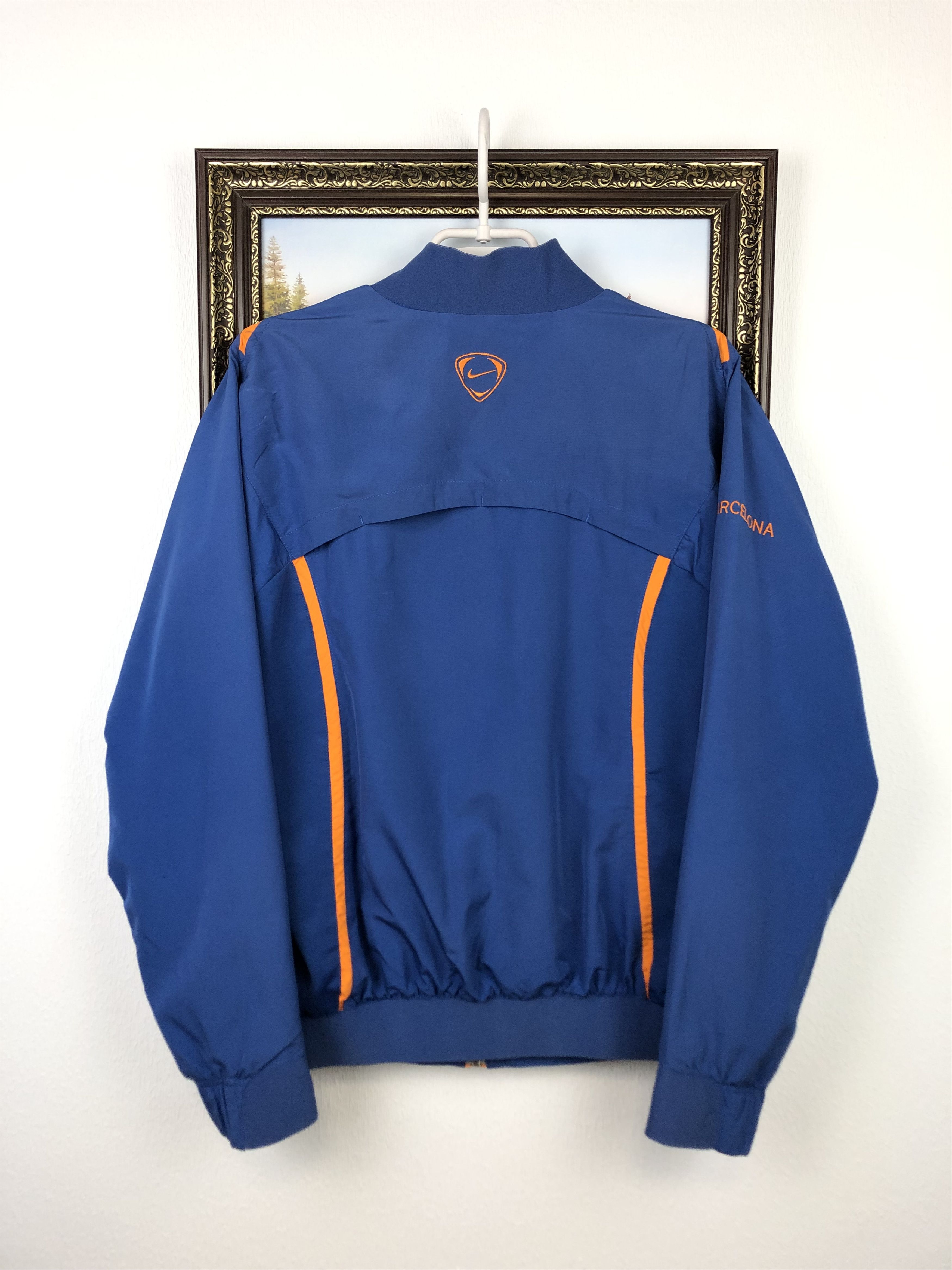 Nike Vintage Nike FC Barcelona Football Jacket Soccer Track Size US S / EU 44-46 / 1 - 11 Thumbnail