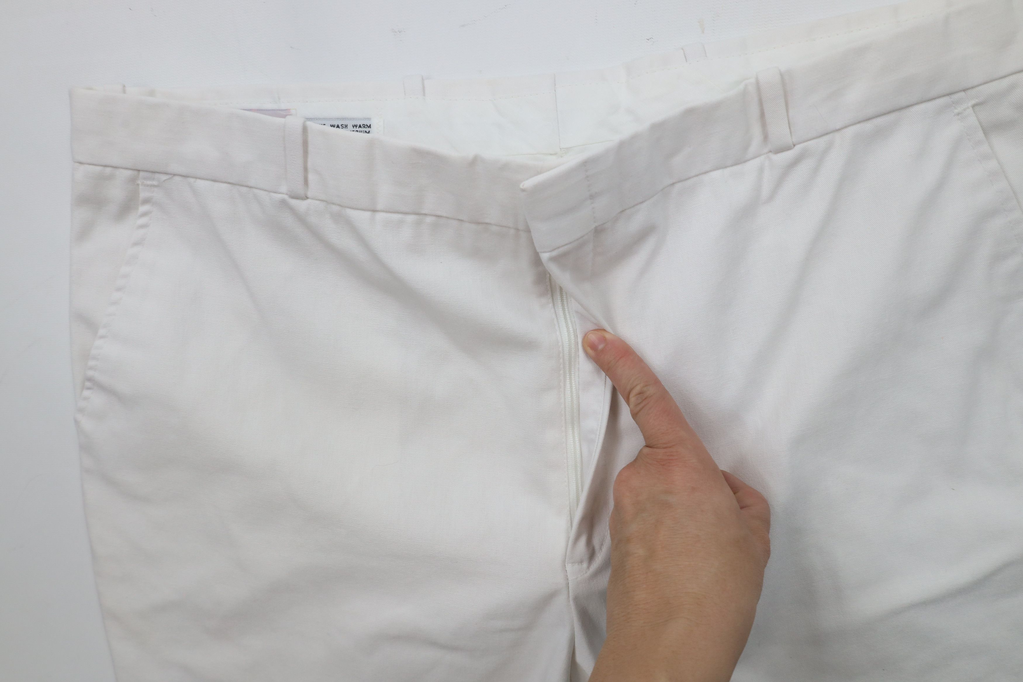 Vintage Vintage 70s Streetwear Bell Bottoms Painter Pants White USA Size US 38 / EU 54 - 8 Thumbnail