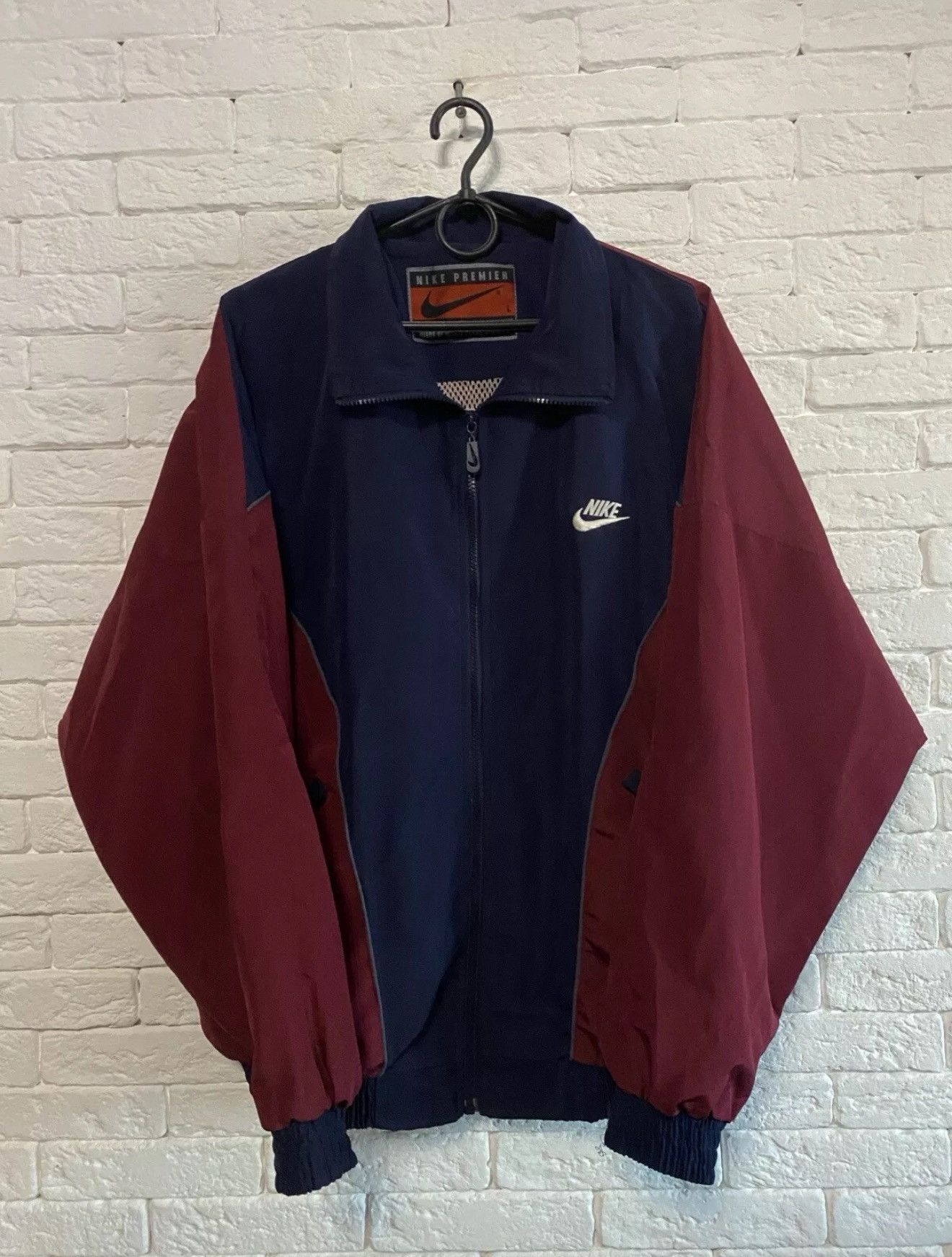 Nike Vintage Oversize Nike Full Zip Track Jacket Sz L Size US L / EU 52-54 / 3 - 1 Thumbnail