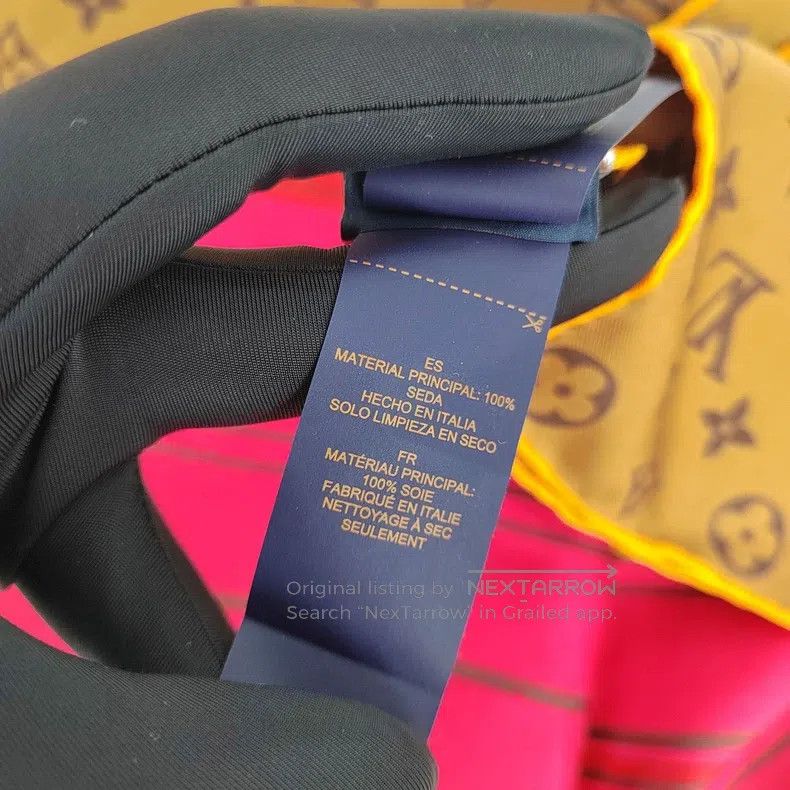 Louis Vuitton Louis Vuitton Presbyopic silk square scarf Size ONE SIZE - 9 Thumbnail