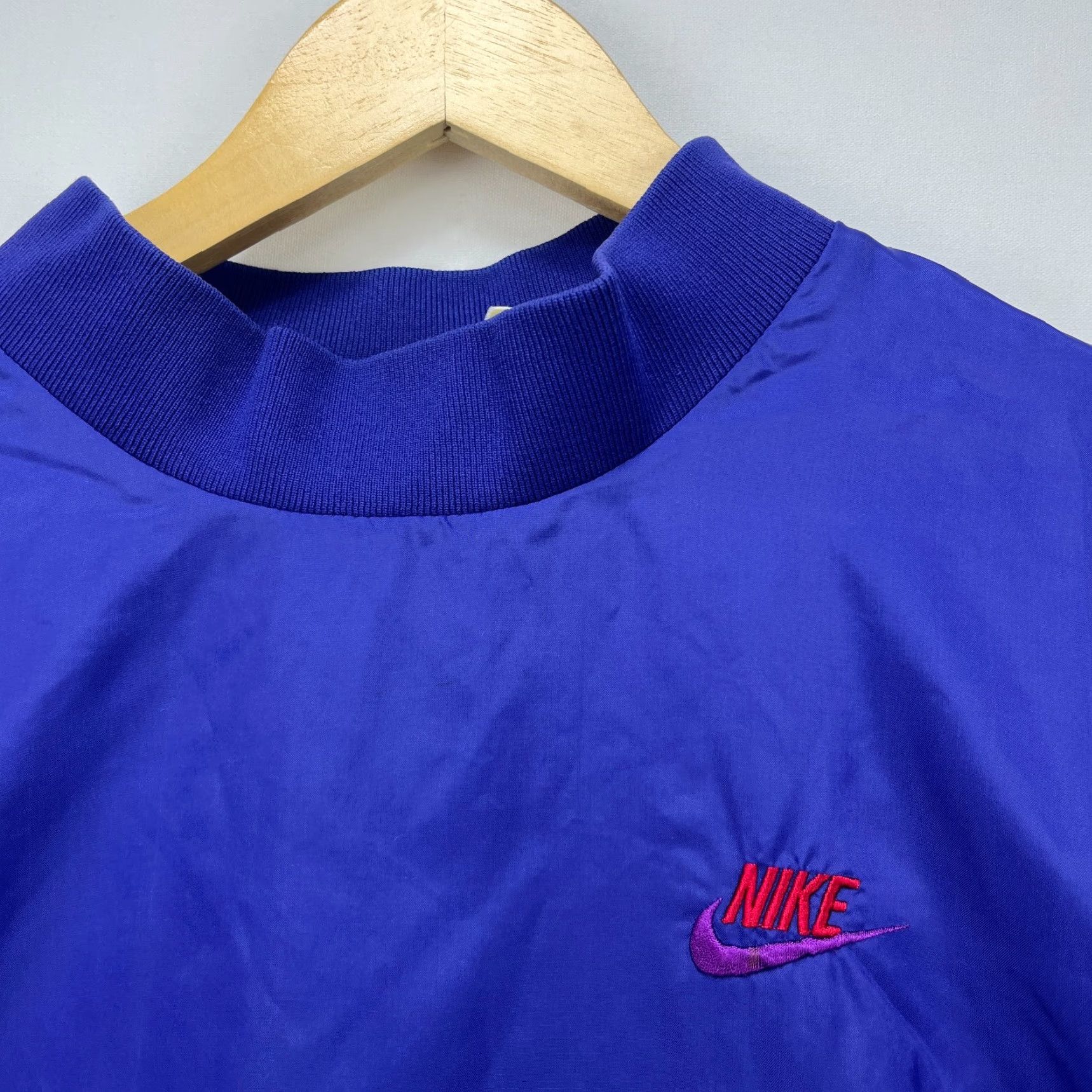 Nike VINTAGE Nike Windbreaker Jacket XL Men Purple 90s 80s "Pullover" Thermal Nylon Windbreaker Size US XL / EU 56 / 4 - 6 Thumbnail