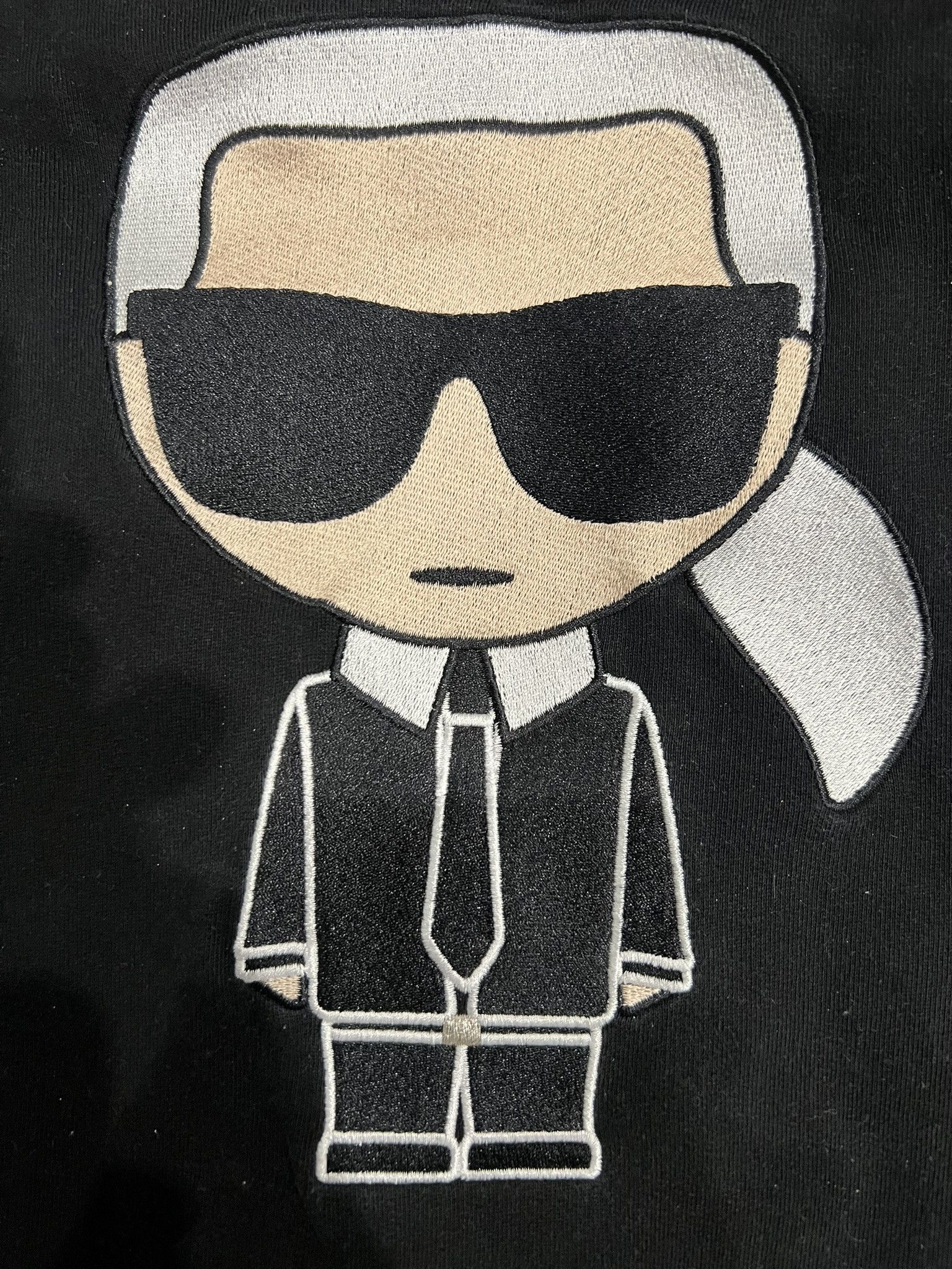 Karl Lagerfeld Ikonik Embroidered Logo V-Neck Sweatshirt Size US M / EU 48-50 / 2 - 6 Thumbnail
