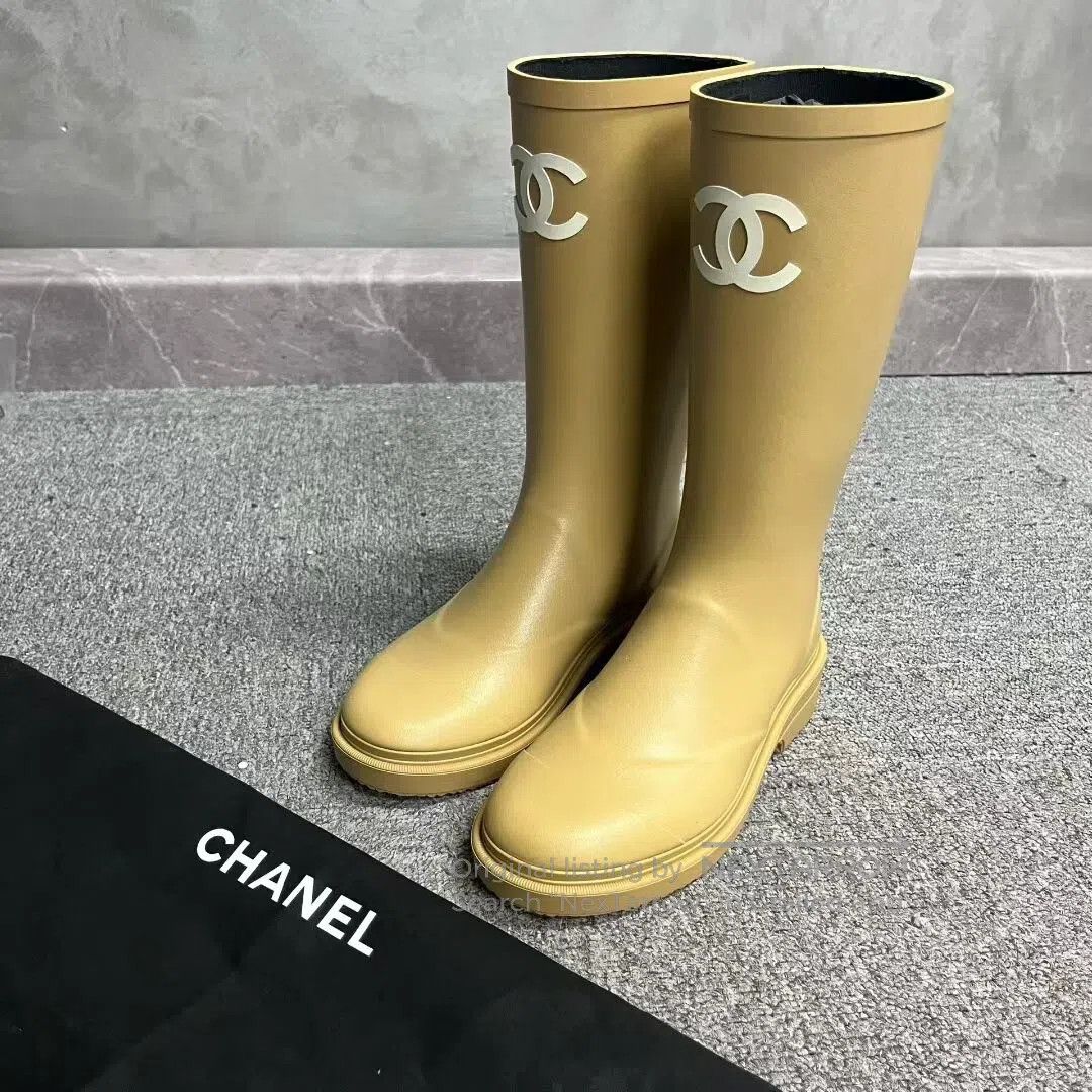 Chanel Chanel Wear high boots as part of a stylish outfit.| Size US 4.5 / IT 34.5 - 1 Thumbnail