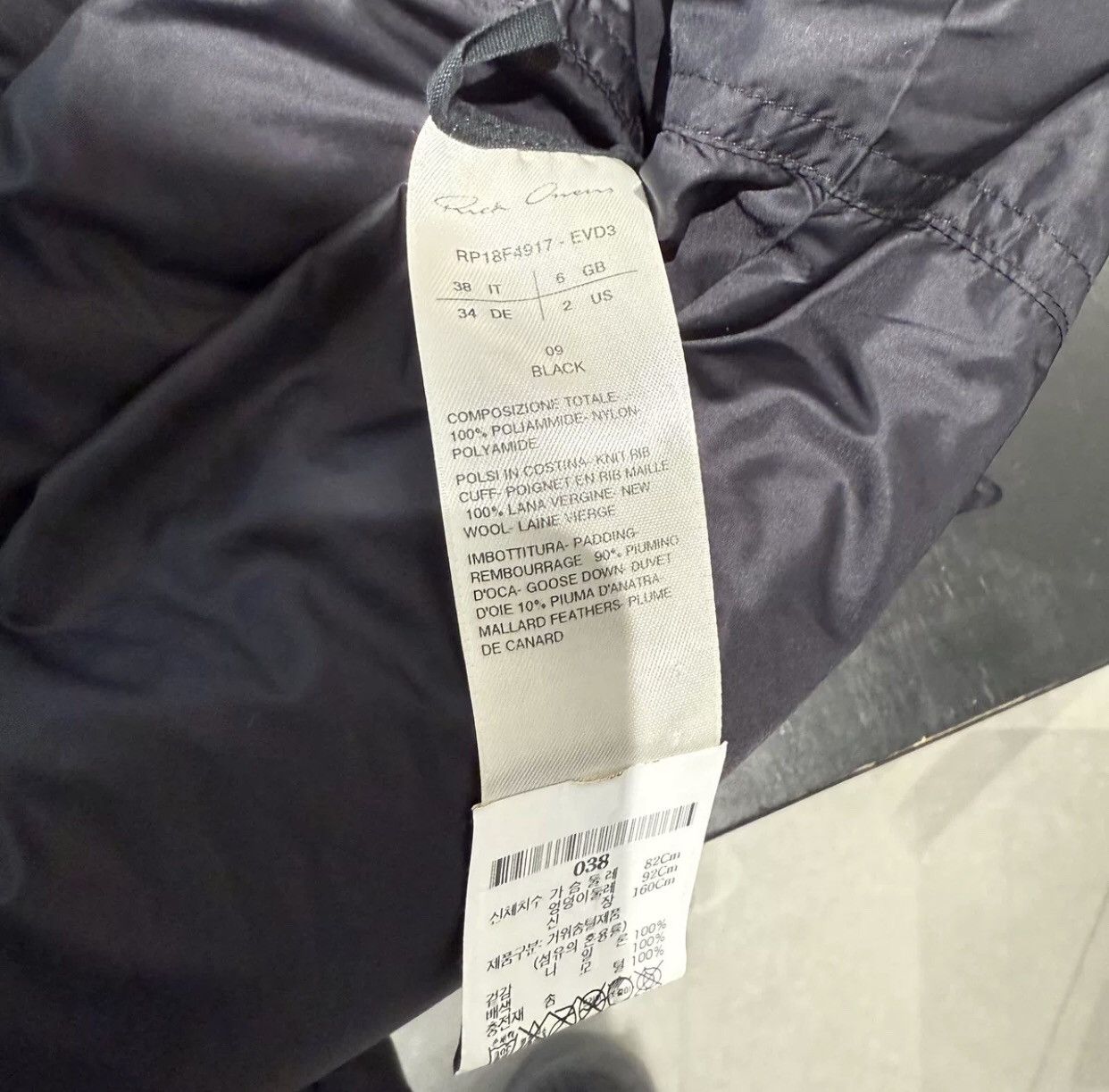 Rick Owens Rick owens main line autumn and winter scarf down jacket Size US M / EU 48-50 / 2 - 6 Thumbnail