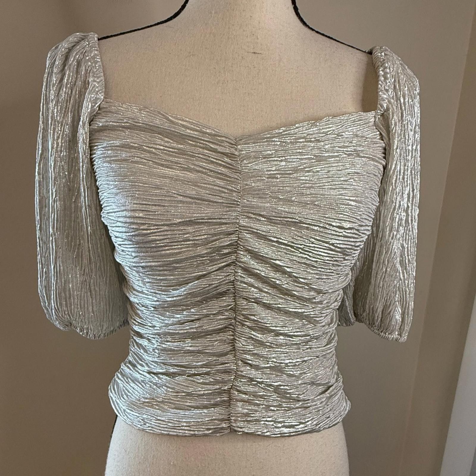 Lulus Lulus silver shimmery crop top shirred ruching SZ SM Size S / US 4 / IT 40 - 1 Thumbnail