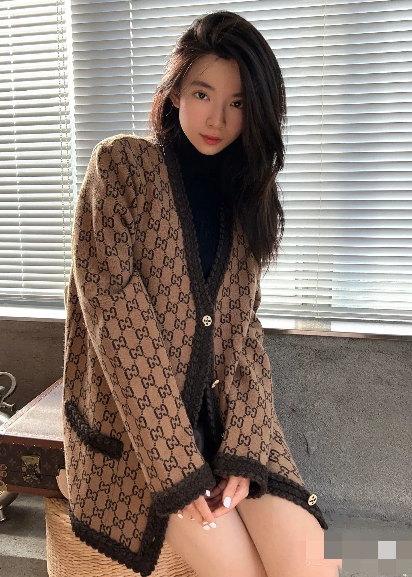 Gucci gucci wool cardigan in nearly condition Size US S / EU 44-46 / 1 - 5 Thumbnail