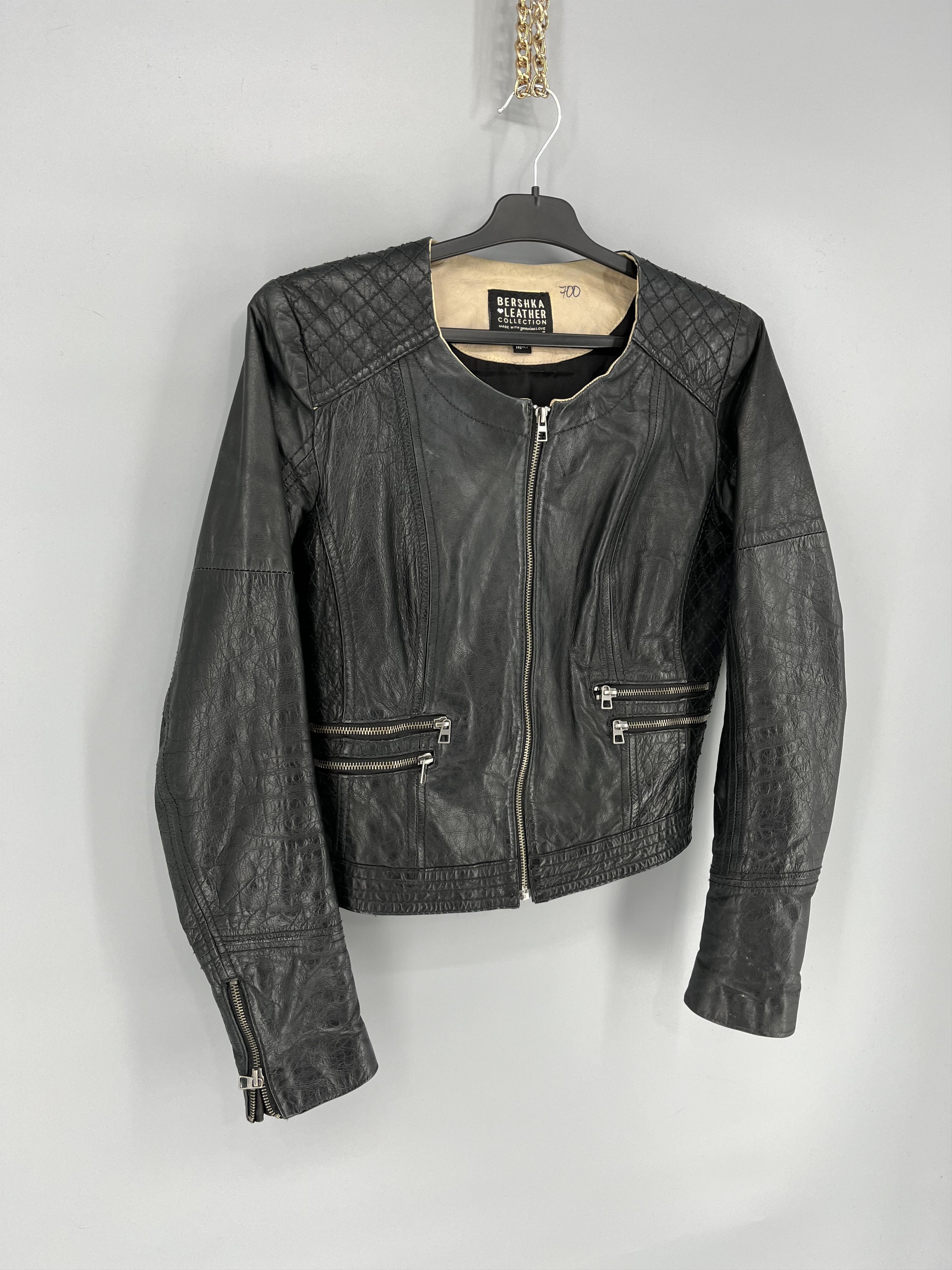 Bershka Bershka Black Authentic Leather Fitted Motorcycle Jacket Size M / US 6-8 / IT 42-44 - 2 Thumbnail