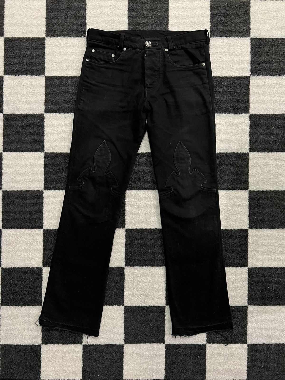 Chrome Hearts Vintage Chrome Hearts Fleur Knee Black Denim Size US 30 / EU 46 - 1 Thumbnail