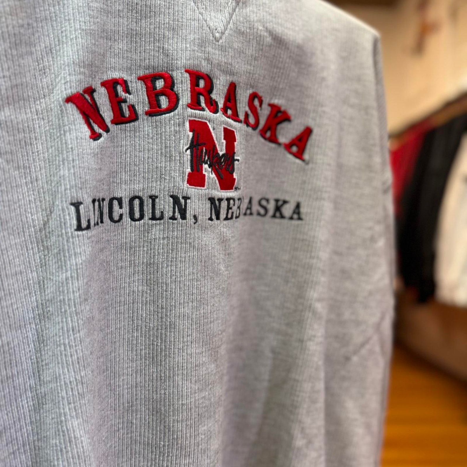 Vintage Vintage 90s Nebraska Huskers Ringed Sleeve Crewneck Size US L / EU 52-54 / 3 - 4 Thumbnail