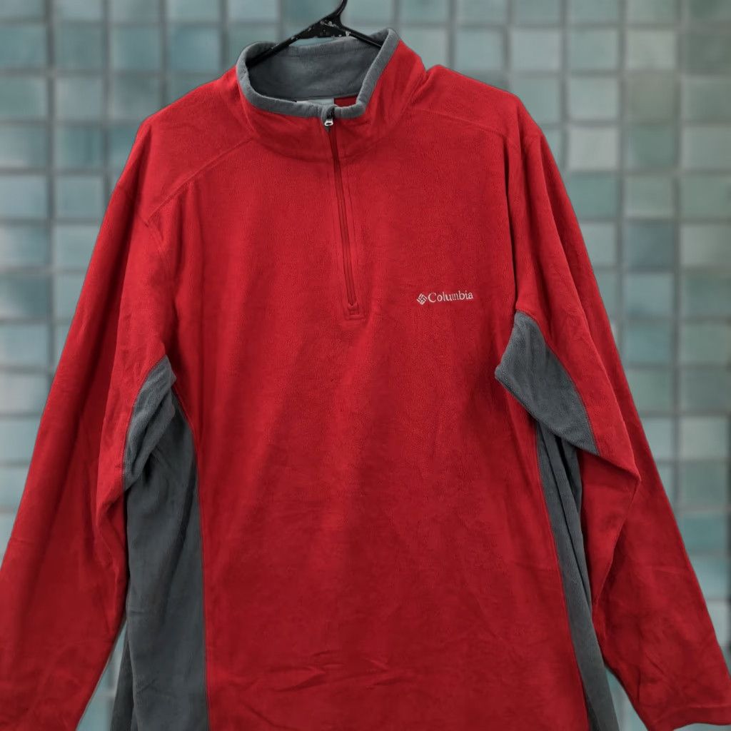 Vintage Columbia Mens Red Long Sleeve Zip High Neck Hiking Pullover Sweatshirt XL Shirt Mens Red Zip Pullover Winter Logo Breathable Classic 2000s Style? Size US XL / EU 56 / 4 - 1 Thumbnail