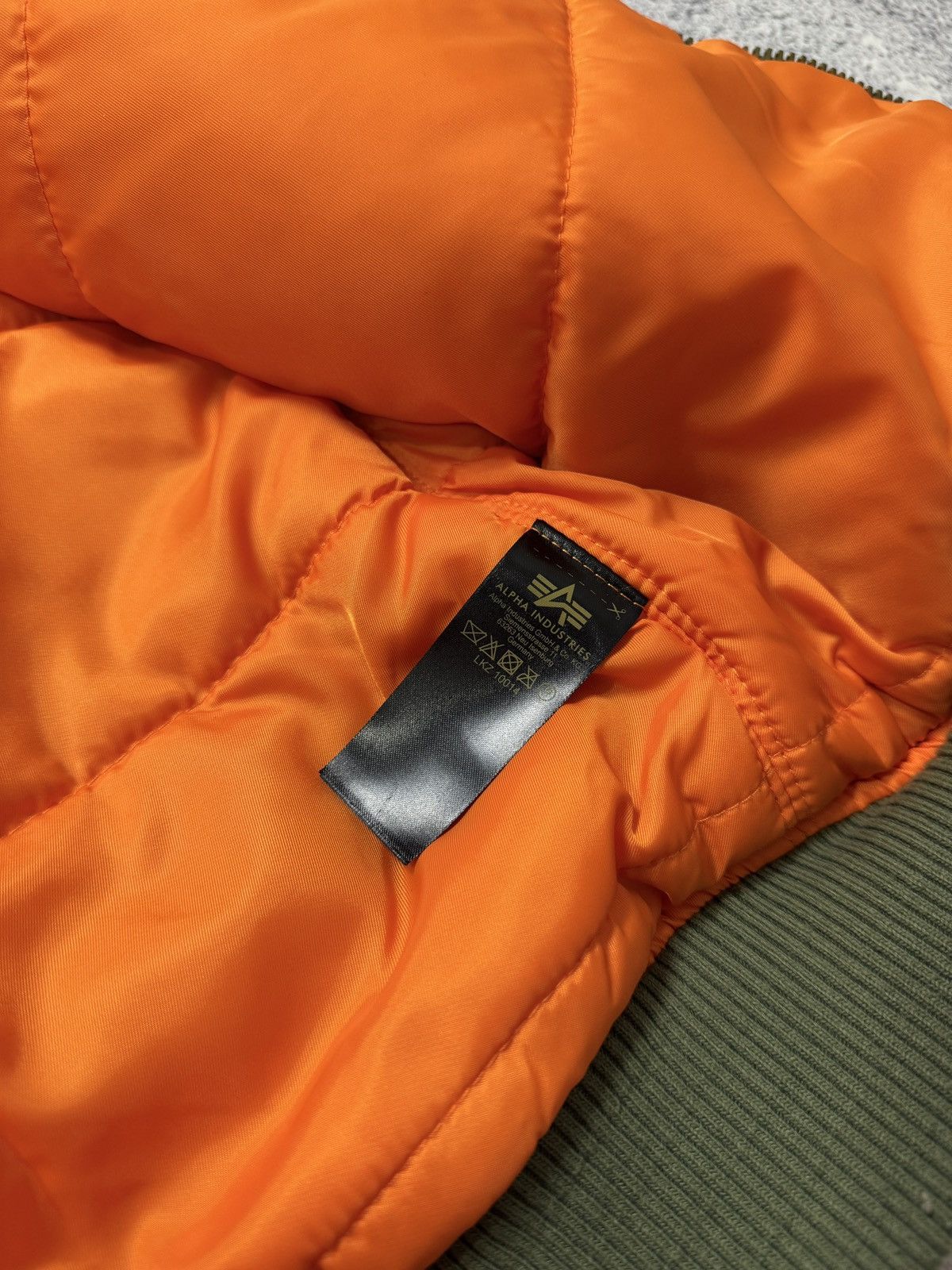 Alpha Industries Alpha Industries Type MA-1 Intermediate USA Bomber Jacket Size US L / EU 52-54 / 3 - 10 Thumbnail