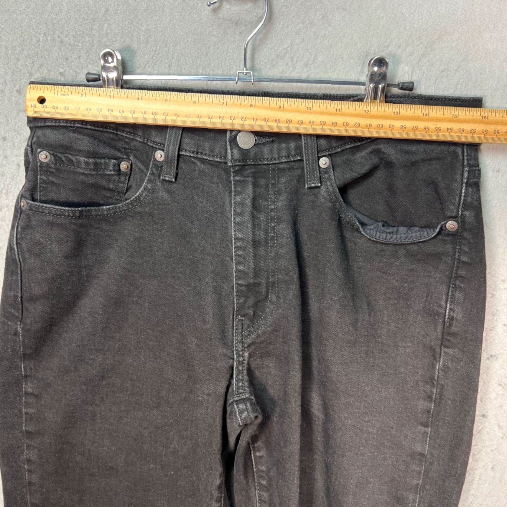 Levi's Levi's 514 Mens Size 32 x 28 Straight Black Denim Jeans Slim Fit Jeans Size US 32 / EU 48 - 6 Thumbnail