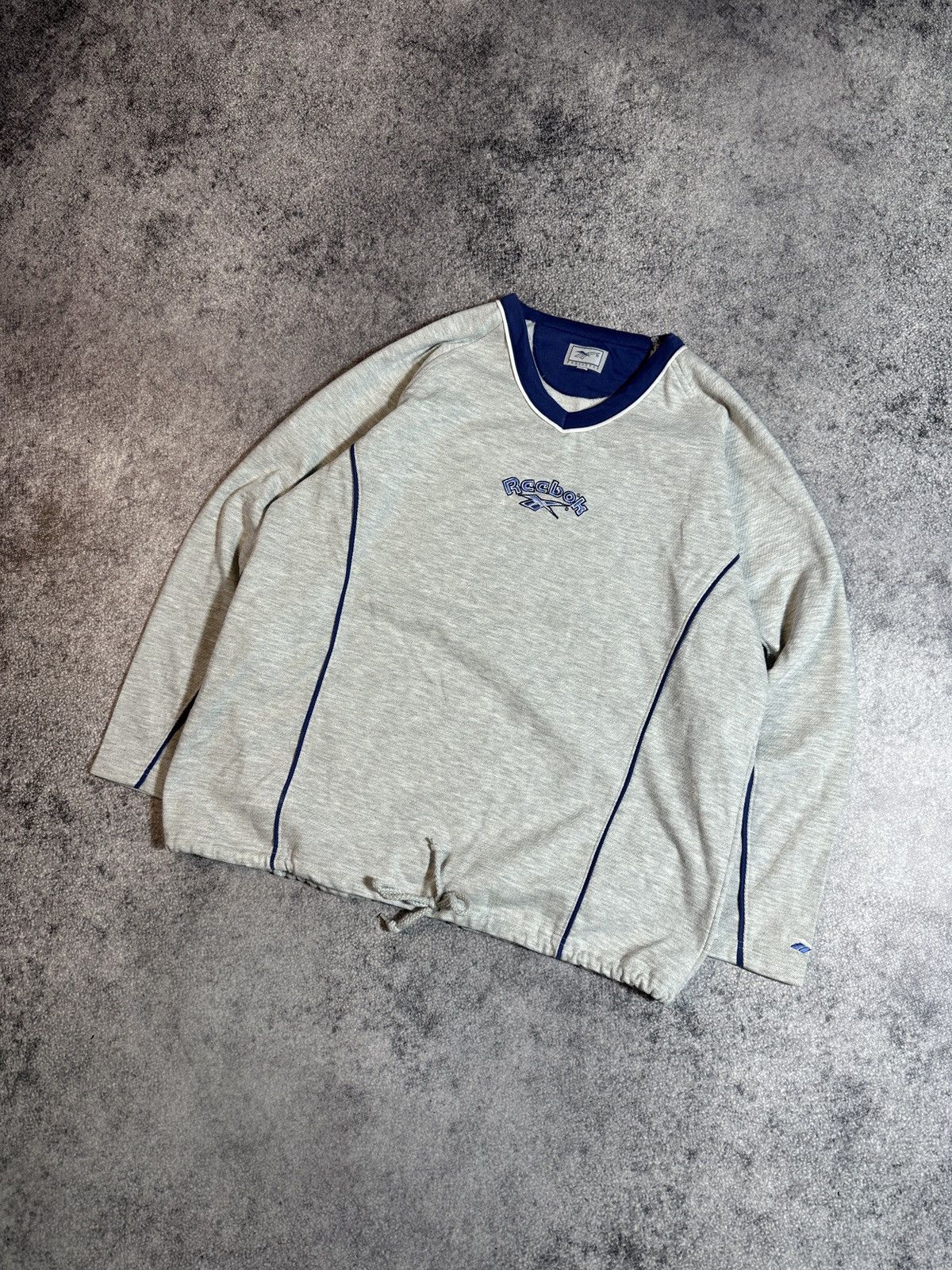Reebok × Vintage Y2K Vintage Reebok Logo Sweatshirt Rare Streetwear USA VTg S Size US S / EU 44-46 / 1 - 1 Thumbnail