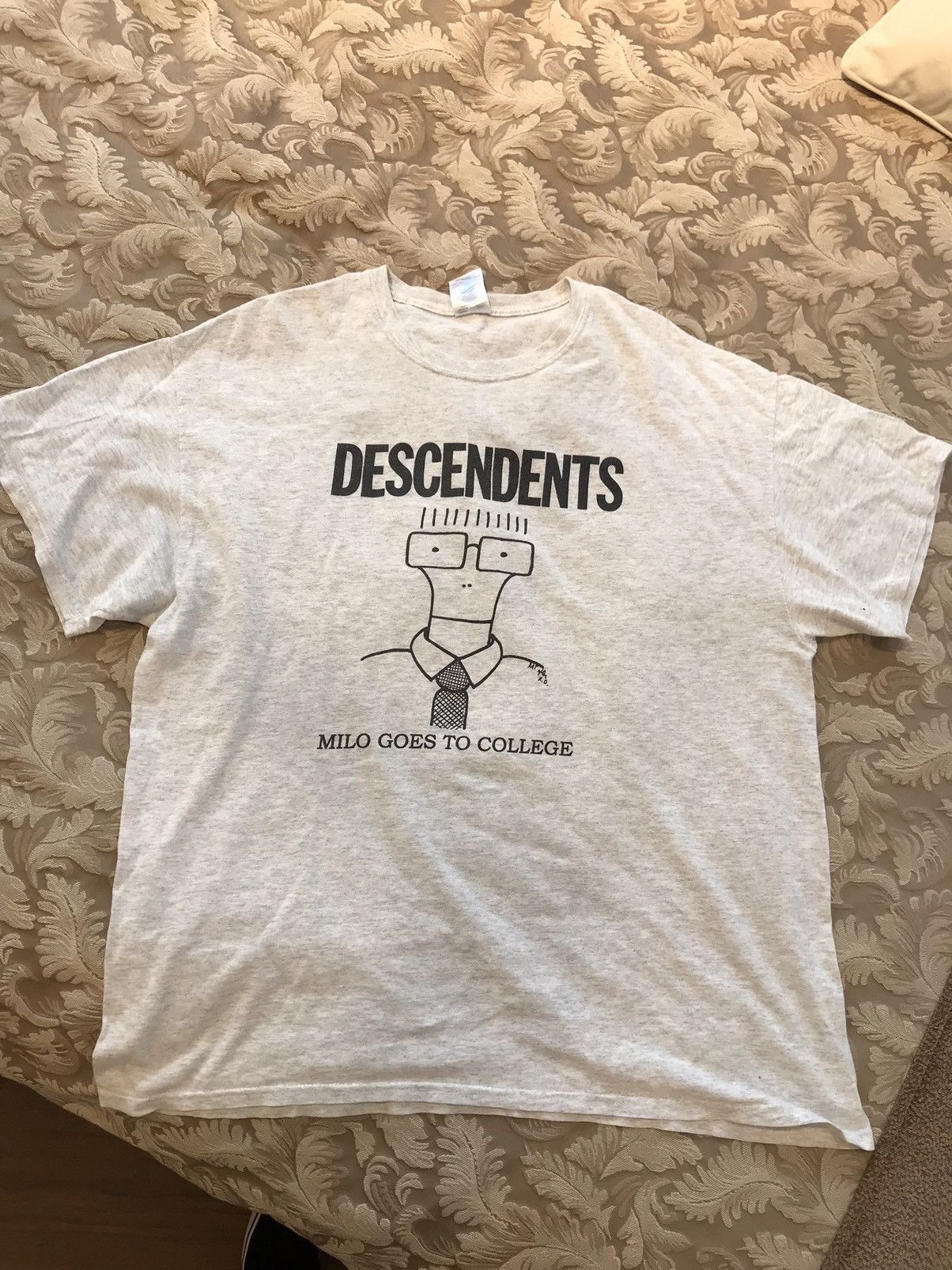 Descendant × Seditionaries × Vintage Rare Vintage Descendent ( Milo Goes To College ) Size US XL / EU 56 / 4 - 5 Thumbnail