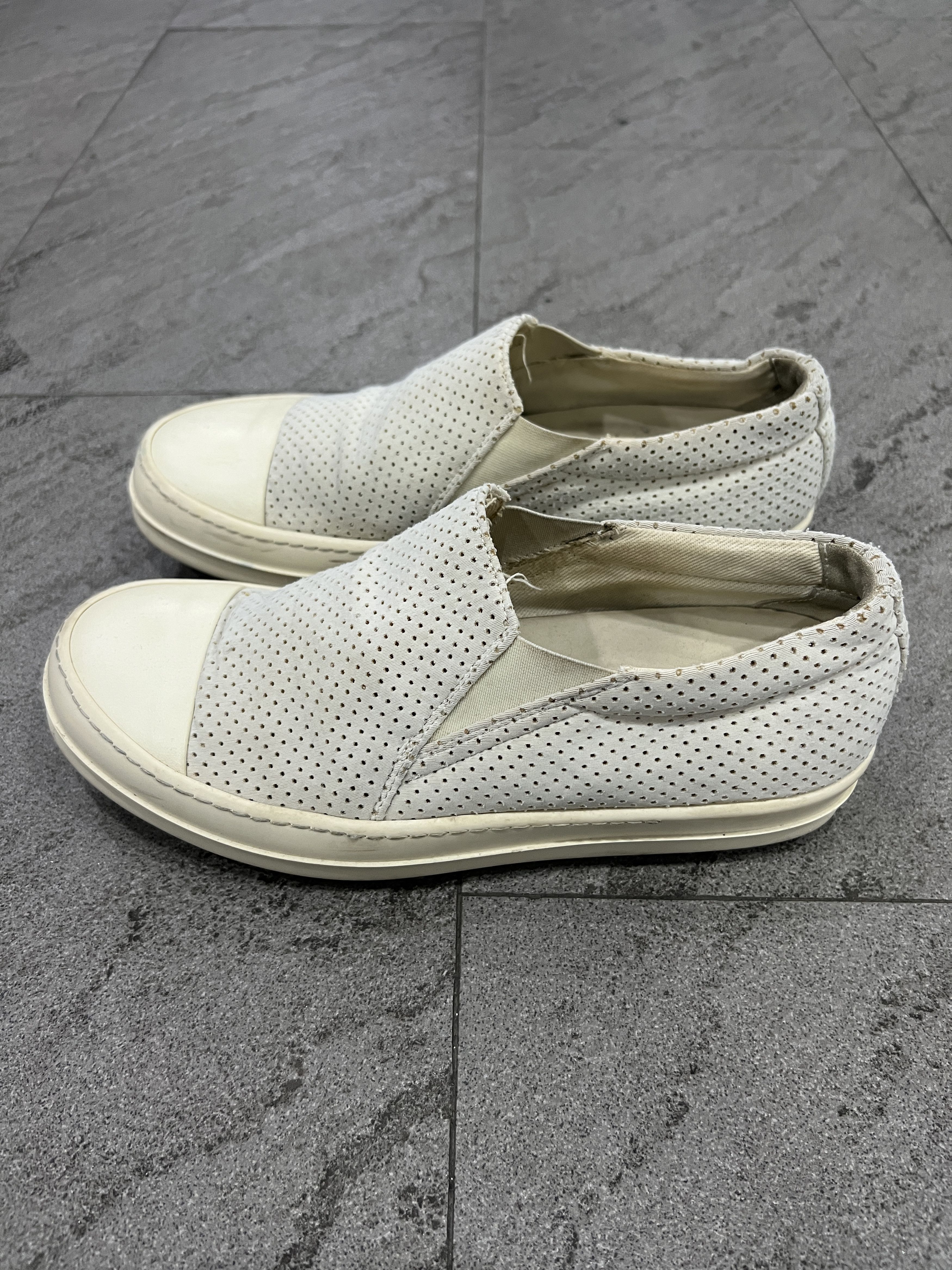 Rick Owens Drkshdw Rick Owens Drkshdw Perforated Cap Toe Slip On Sneakers Size US 8.5 / EU 41-42 - 1 Thumbnail