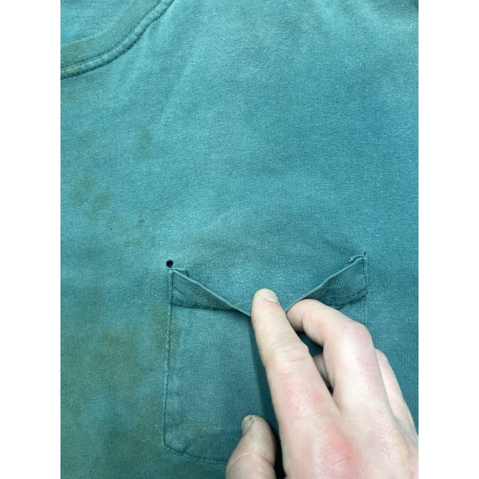Russell Athletic VINTAGE Russell Athletic T-Shirt Pocket Men L Green Forest Distressed Boxy Large Size US L / EU 52-54 / 3 - 6 Thumbnail