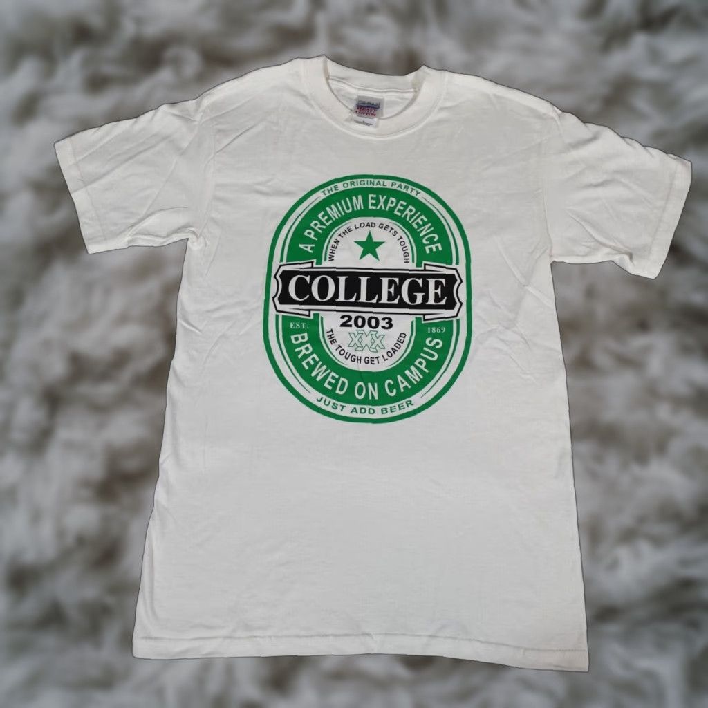Vintage VINTAGE College Beer Parody T Shirt Men Small White Graphic Print 2000s Liquor Drinking Unisex Size US S / EU 44-46 / 1 - 1 Thumbnail