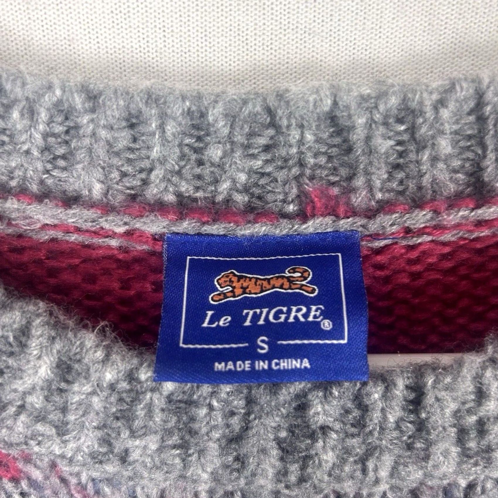Vintage VINTAGE Le Tigre Sweater Fair Isle Wool Blend Crew Neck Women's Small Gray Xmas Holiday Christmas Knit Pullover Size S / US 4 / IT 40 - 3 Thumbnail