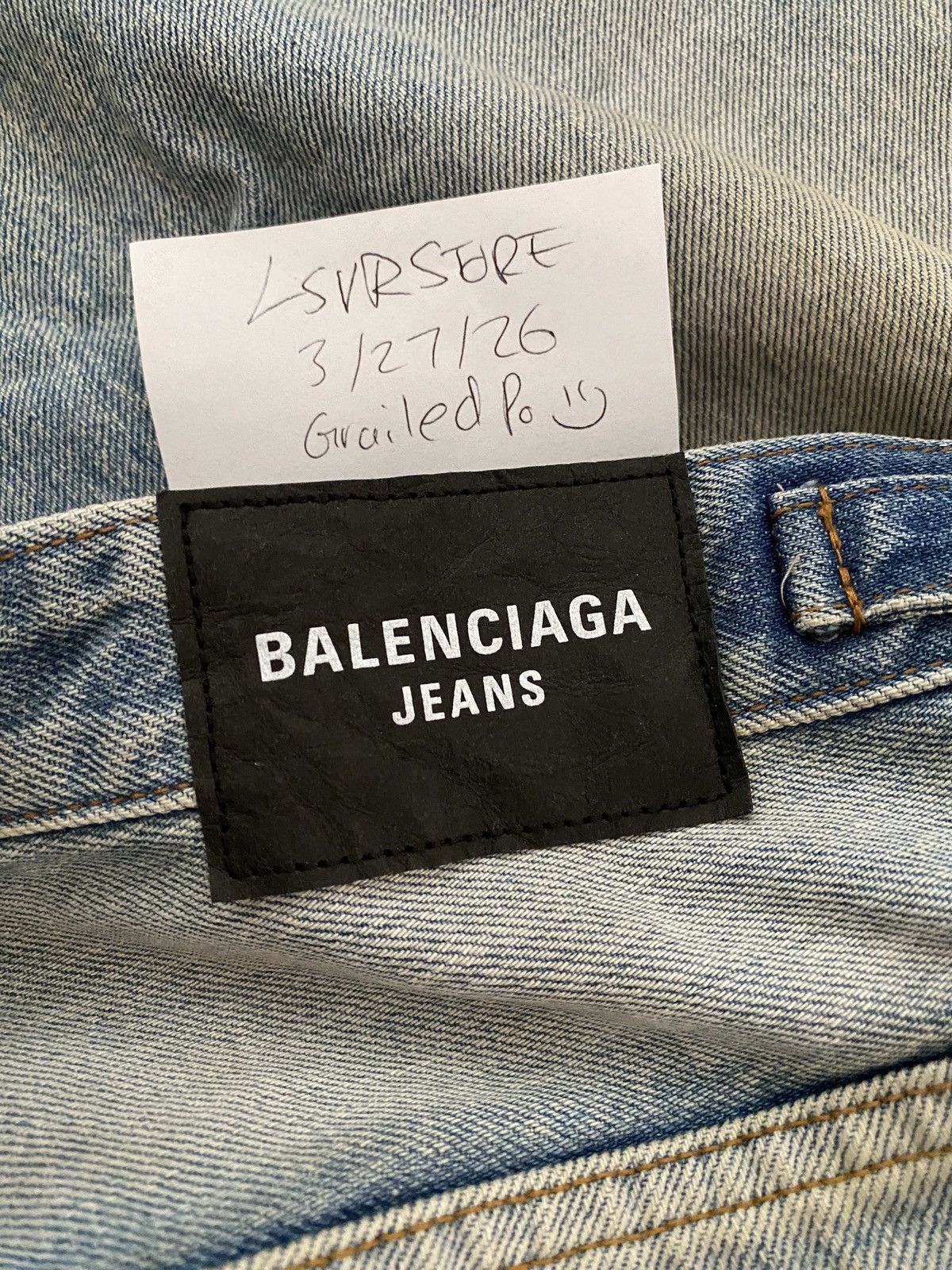 Balenciaga BALENCIAGA Destroyed Super Large Baggy Blue Jean OG size S Size US 32 / EU 48 - 10 Thumbnail