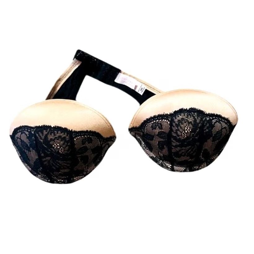 Victoria's Secret Item Specifications: Brand: Nike Size ONE SIZE - 2 Thumbnail