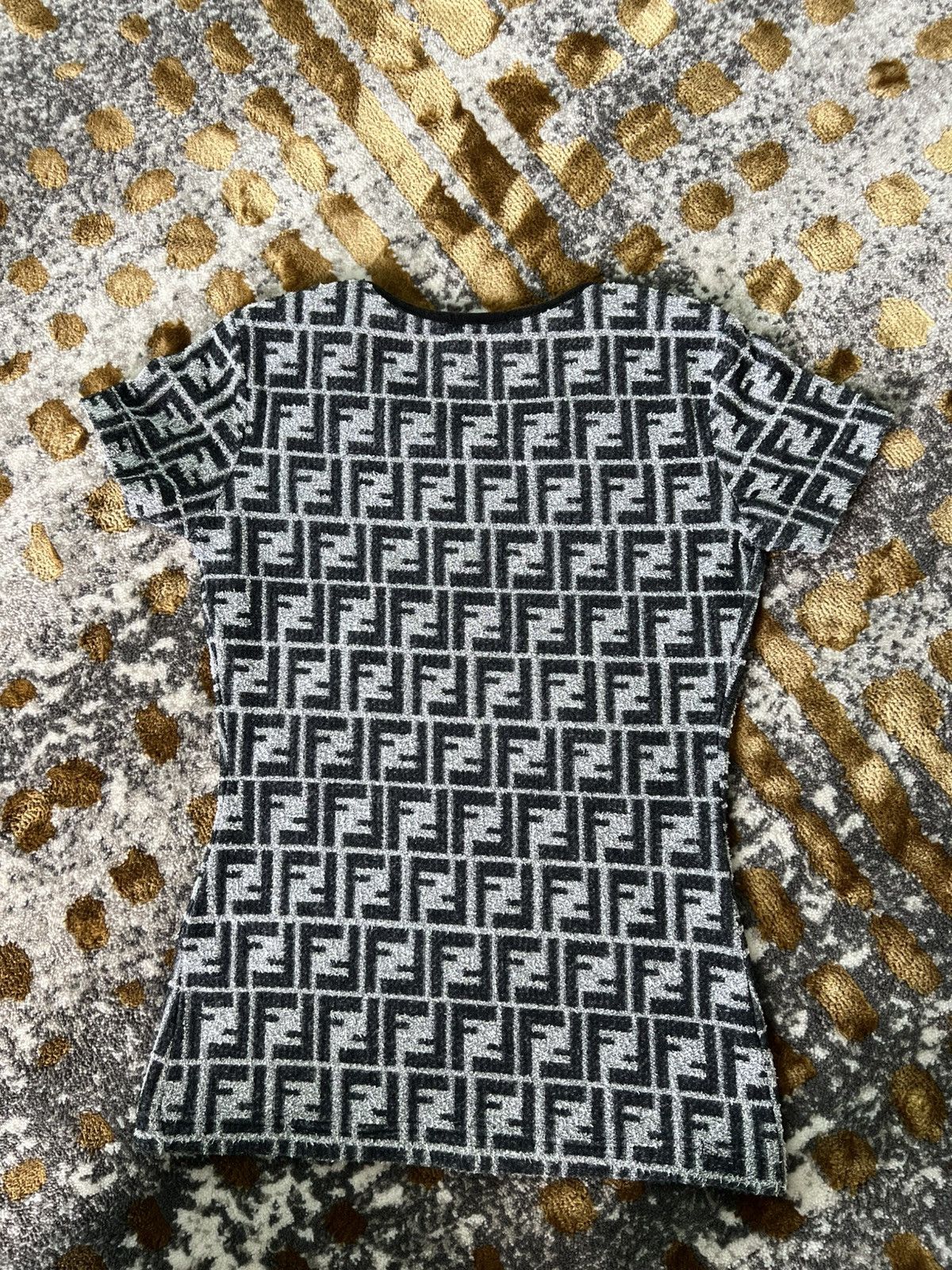 Fendi × Vintage Vintage Fendi Monogram t-shirt Size S / US 4 / IT 40 - 7 Thumbnail