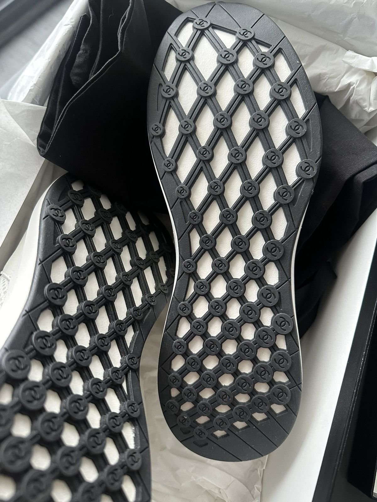 Chanel Super Rare Limited Edition Chanel Logo Men’s Sneaker Size US 11 / EU 44 - 15 Thumbnail