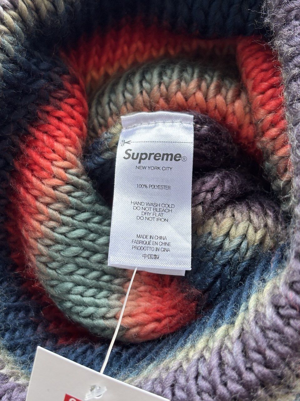 Supreme Supreme Ombré Stripe Beanie Navy Size ONE SIZE - 5 Thumbnail