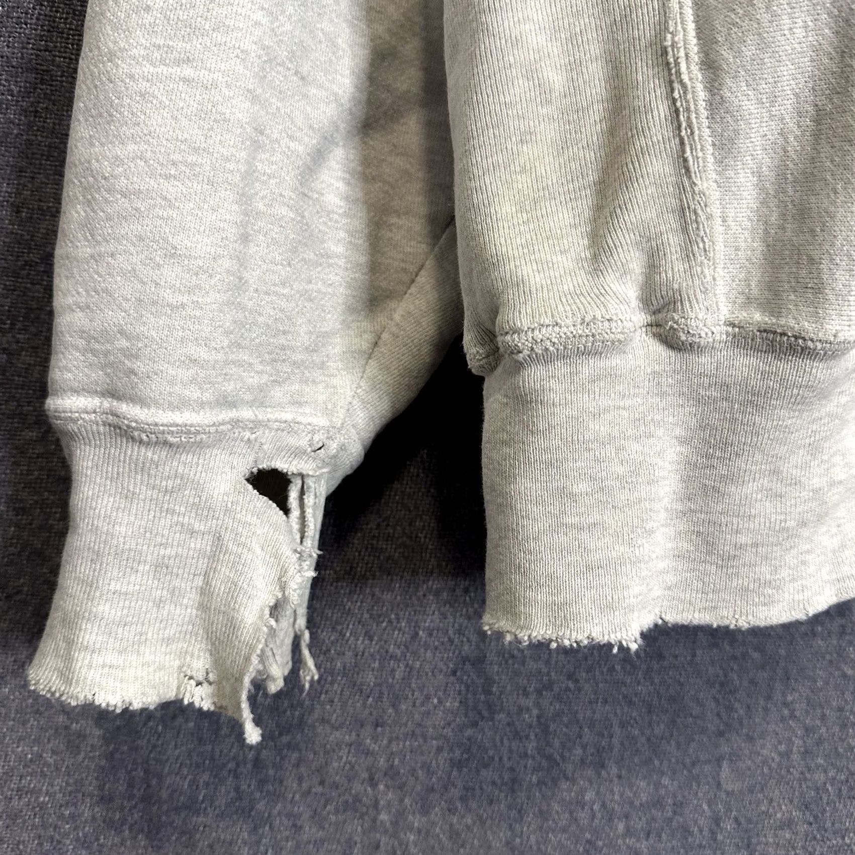 Champion VINTAGE Champion Reverse Weave Sweatshirt St. Mary’s Ryken Arch 90s College XL Men Gray Cotton Crew Neck Long Sleeve Pullover Reversible Size US XL / EU 56 / 4 - 2 Thumbnail