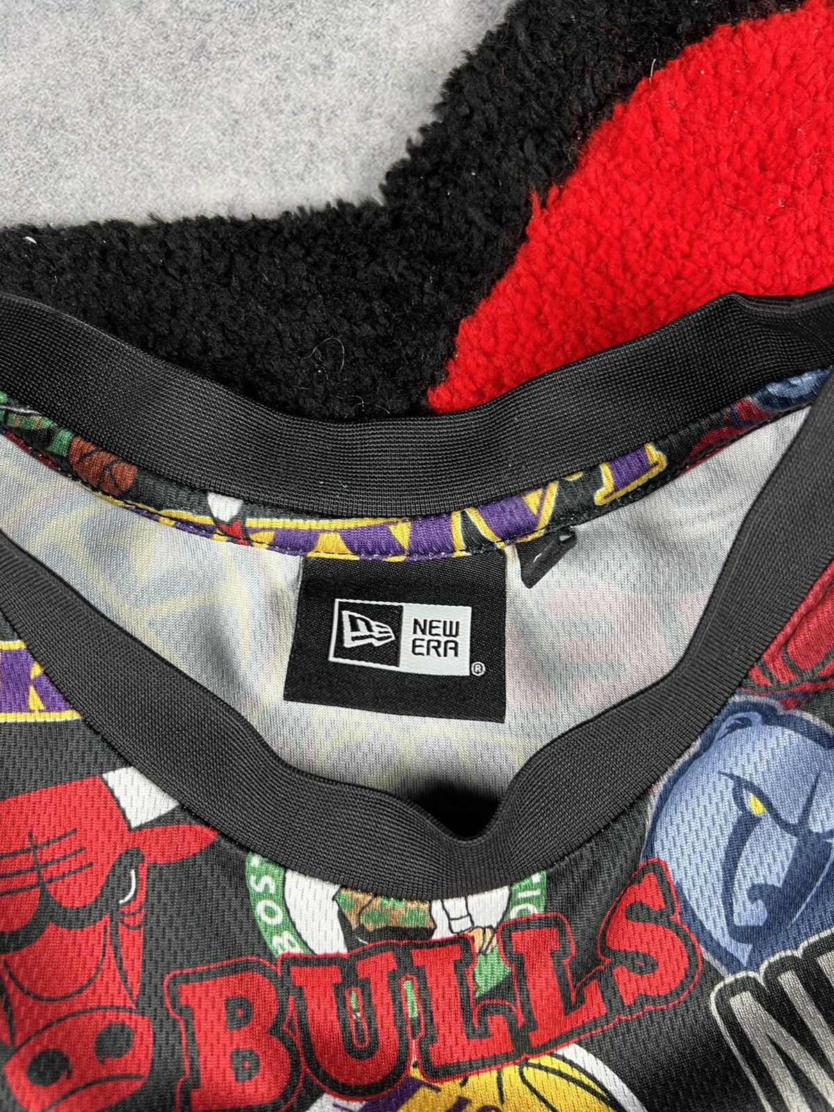 New Era NBA New Era Monogram Basketball Teams Overprinted Tee Shirt Size US M / EU 48-50 / 2 - 6 Thumbnail